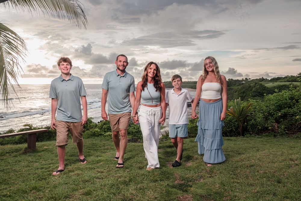Junquillal beach family photographer