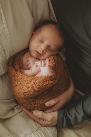 In-home lifestyle newborn photography in Cullman Alabama by White Oaks Photography a North Alabama Photographer