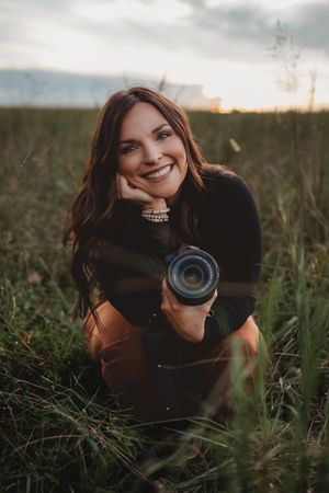 Senior Branding photo from North Alabama photographer in Cullman, AL