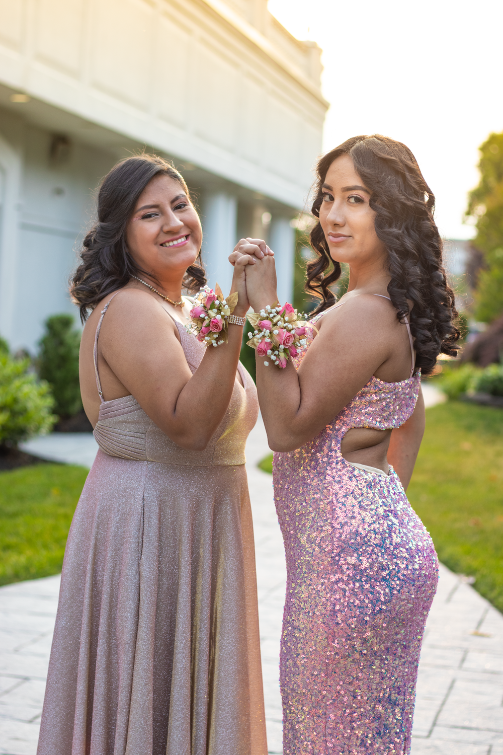 Captured Moments Photography booking prom, graduation, wedding, engagement & event shoots—capturing memorable moments with stunning images.