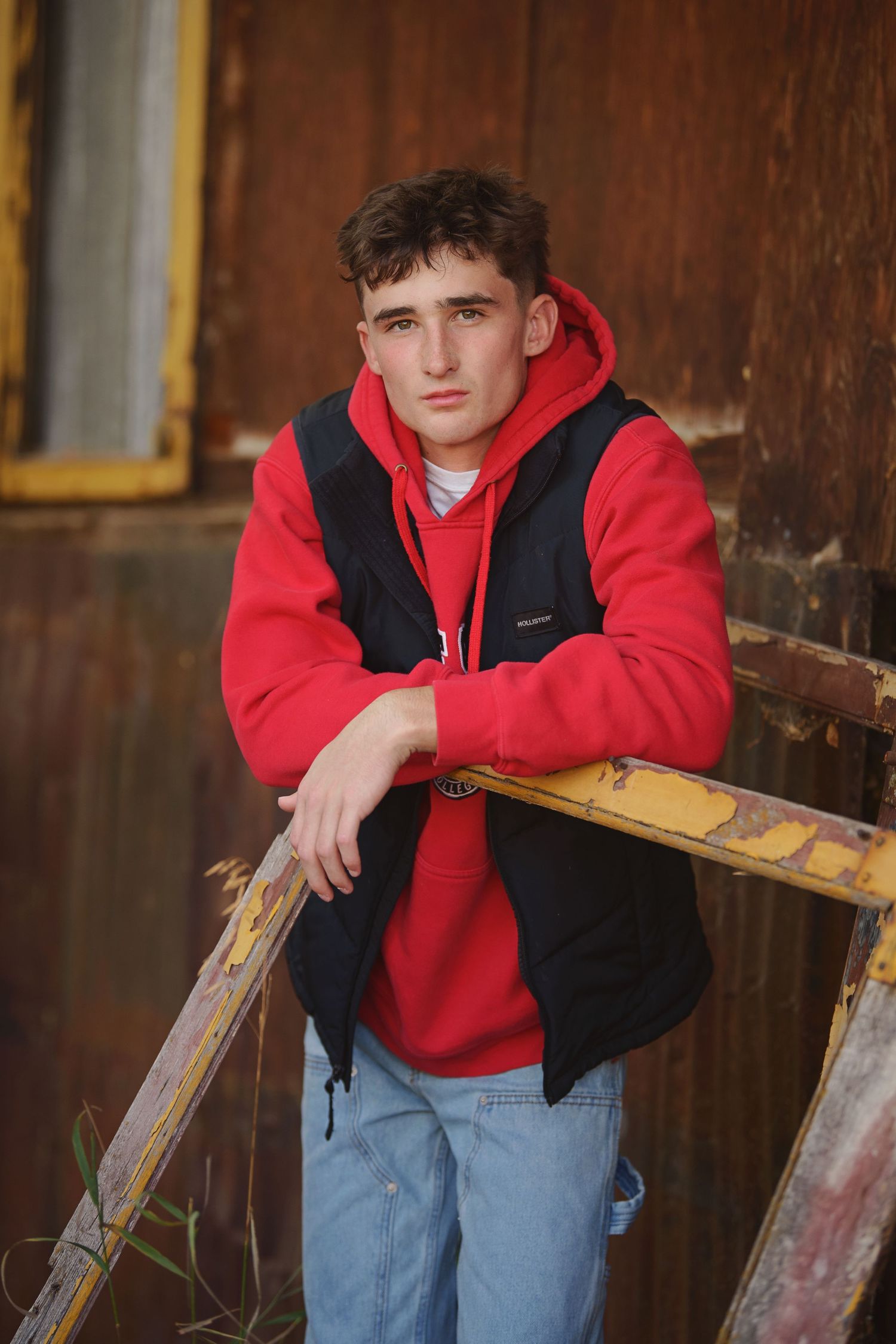 ShutterGirl Photography. Blackfoot, Idaho Falls, Pocatello Senior photographer. Creative custom Senior Photography
