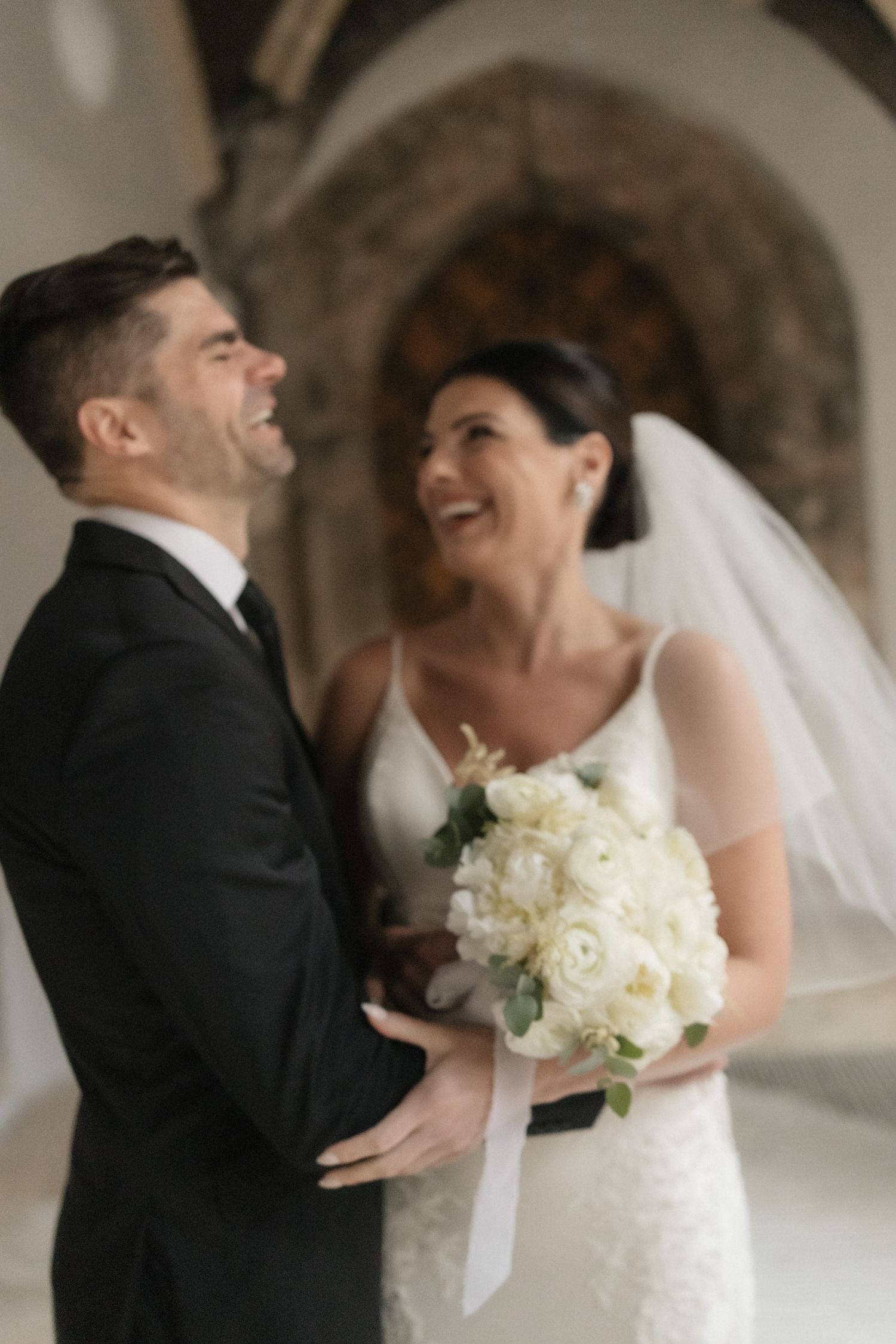 budapest wedding photoshoot budapest wedding photographer elegant and documentary style Fisherman's Bastion wedding