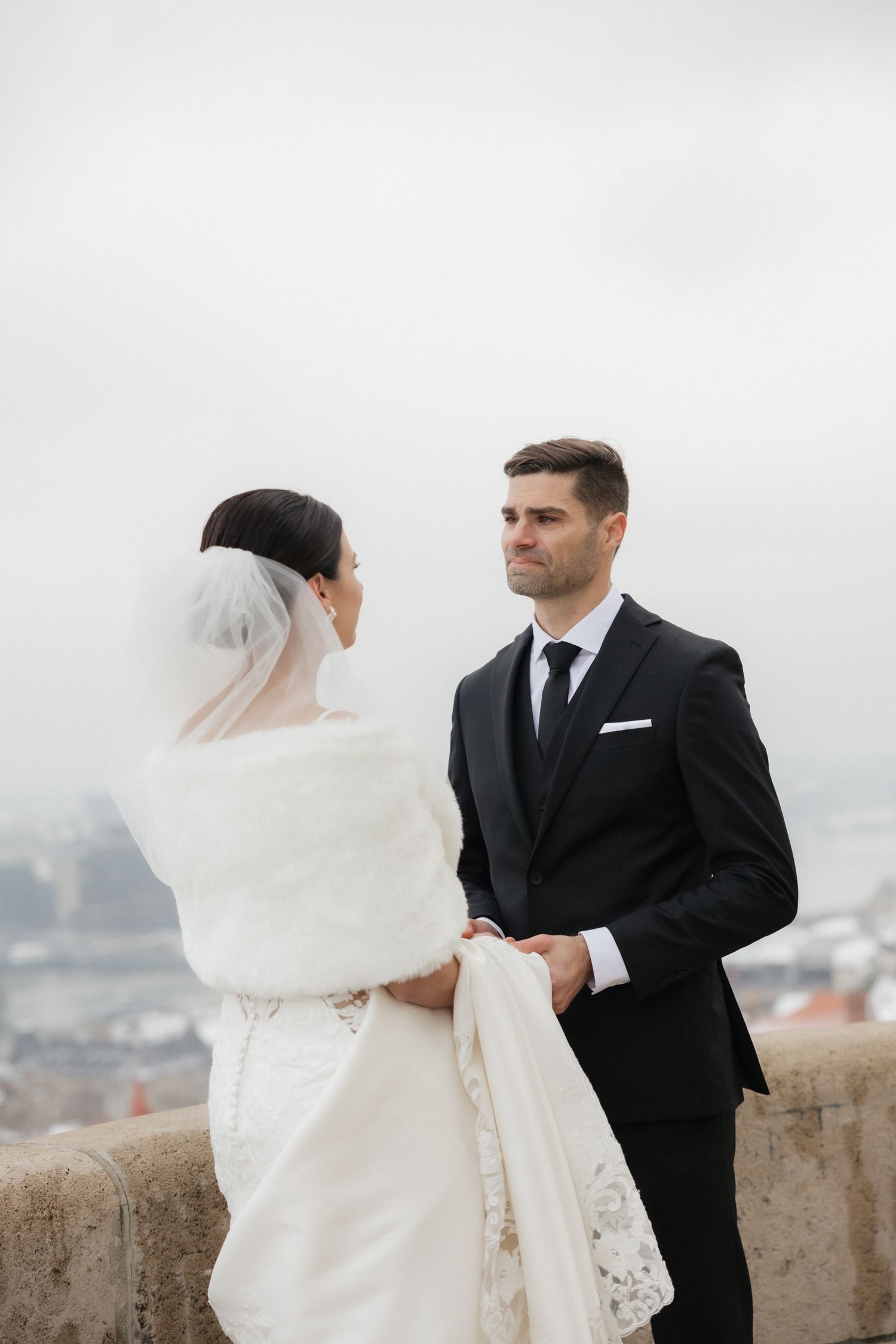 budapest wedding photoshoot budapest wedding photographer elegant and documentary style Fisherman's Bastion wedding