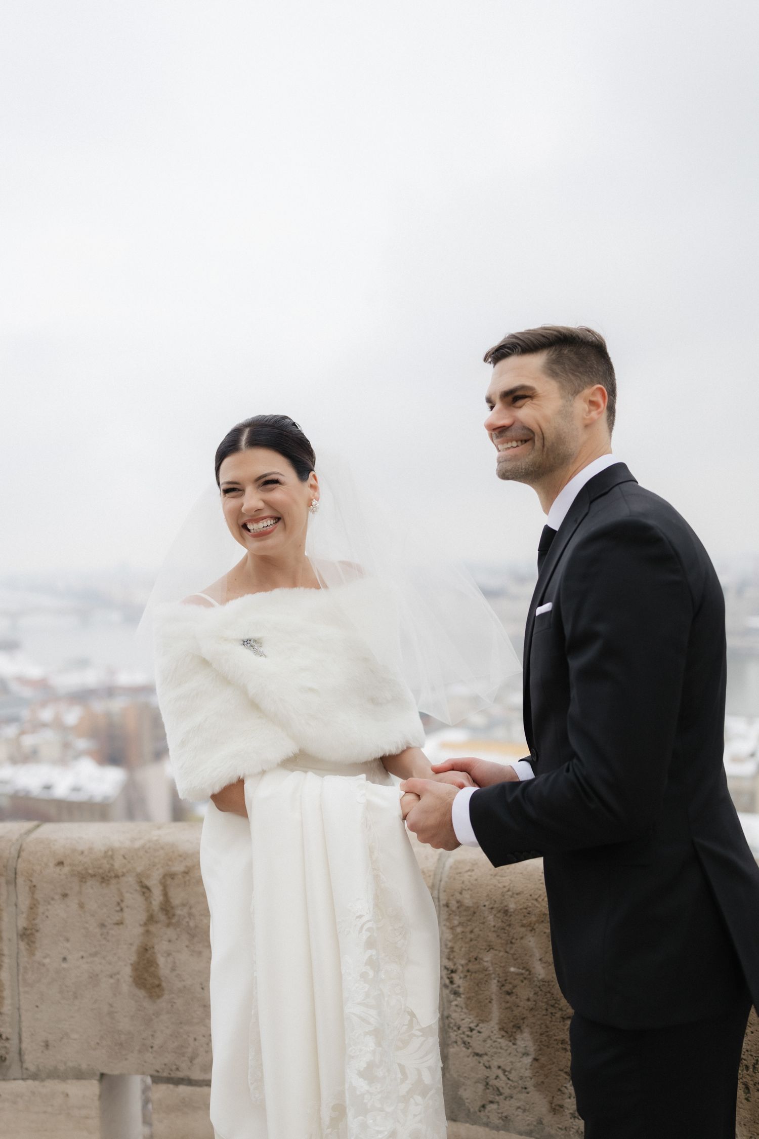 budapest wedding photoshoot budapest wedding photographer elegant and documentary style Fisherman's Bastion wedding