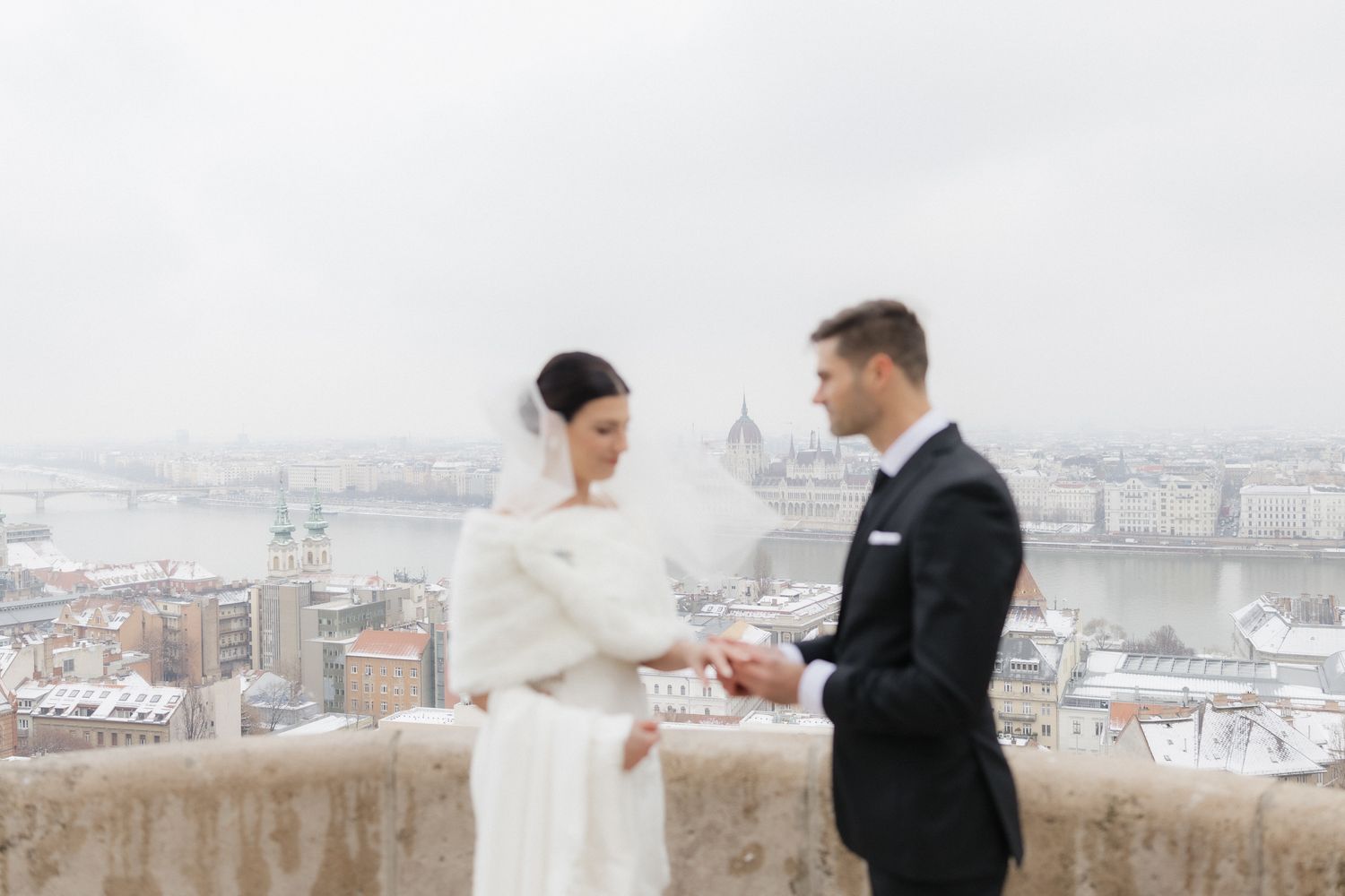 budapest wedding photoshoot budapest wedding photographer elegant and documentary style Fisherman's Bastion wedding