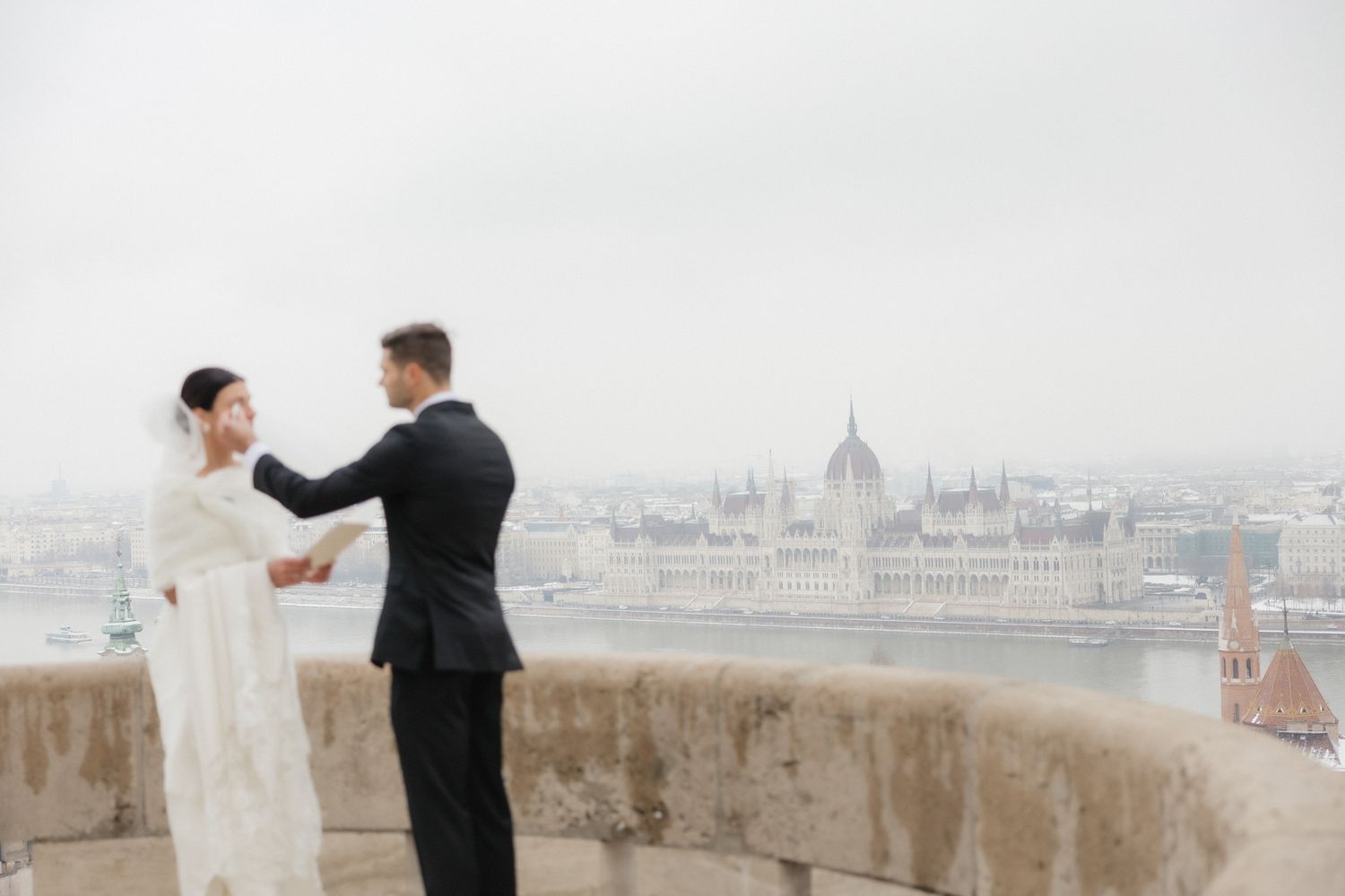 budapest wedding photoshoot budapest wedding photographer elegant and documentary style Fisherman's Bastion wedding
