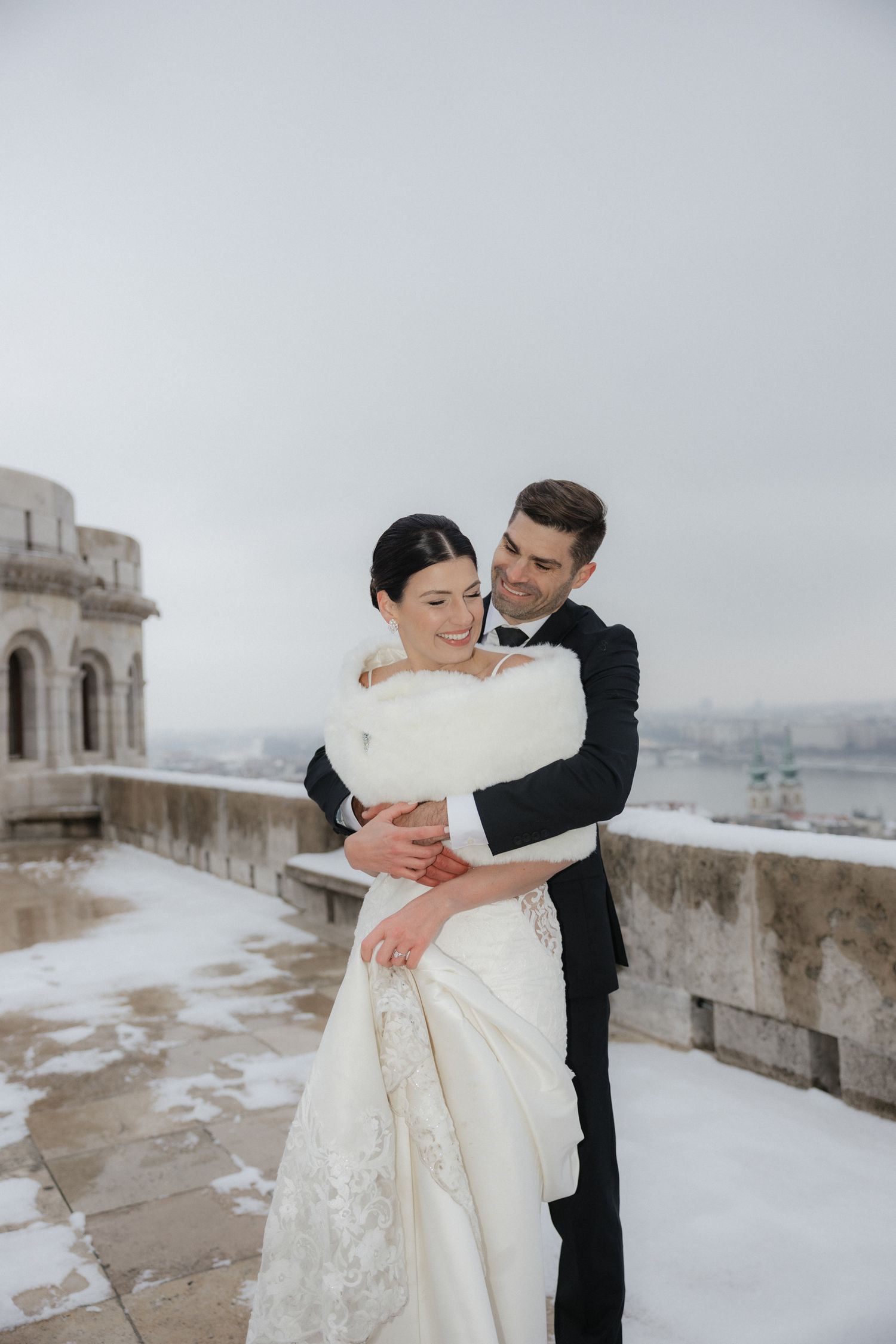 budapest wedding photoshoot budapest wedding photographer elegant and documentary style Fisherman's Bastion wedding