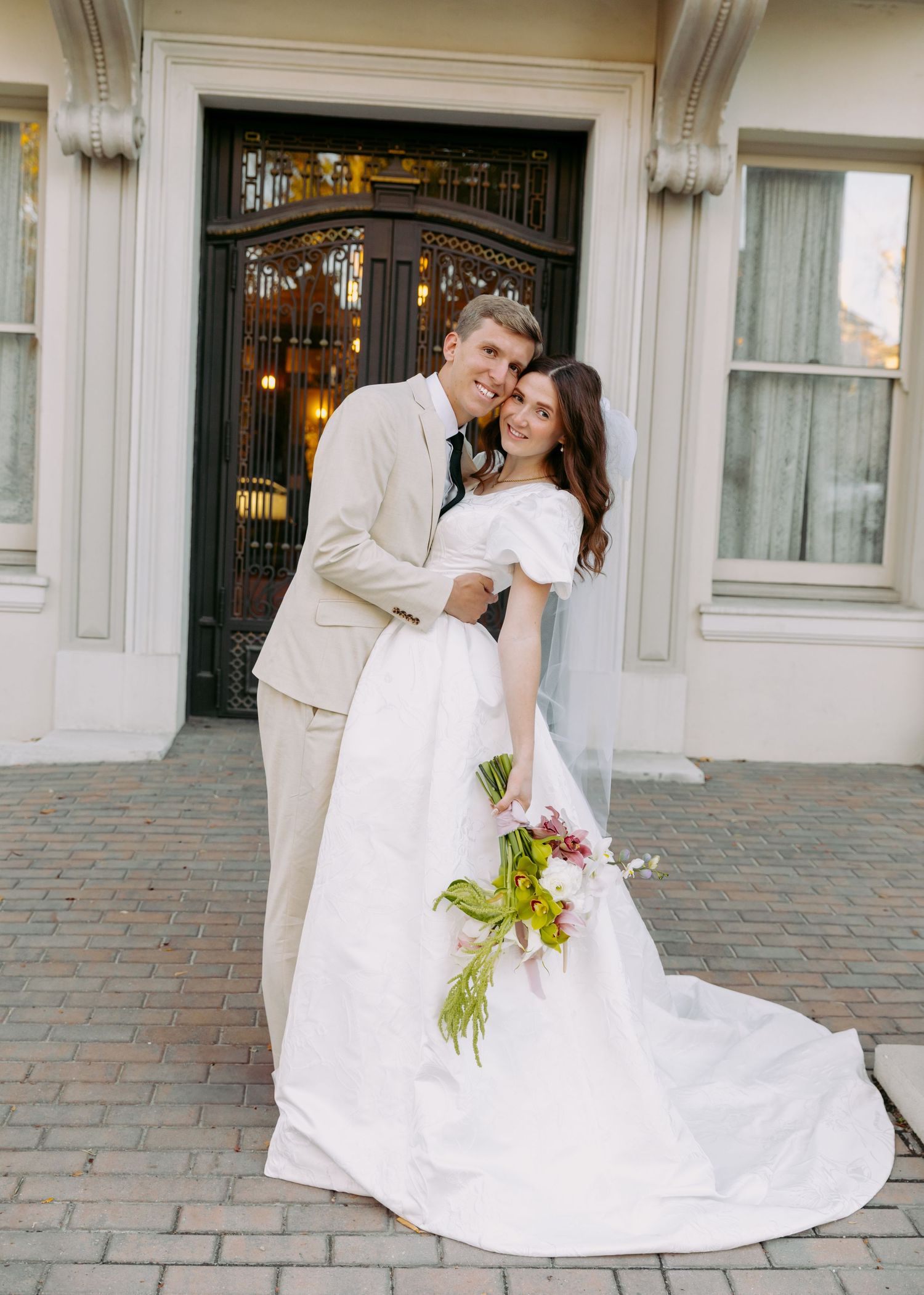 Utah wedding photographer capturing Utah Classy Building Bridals