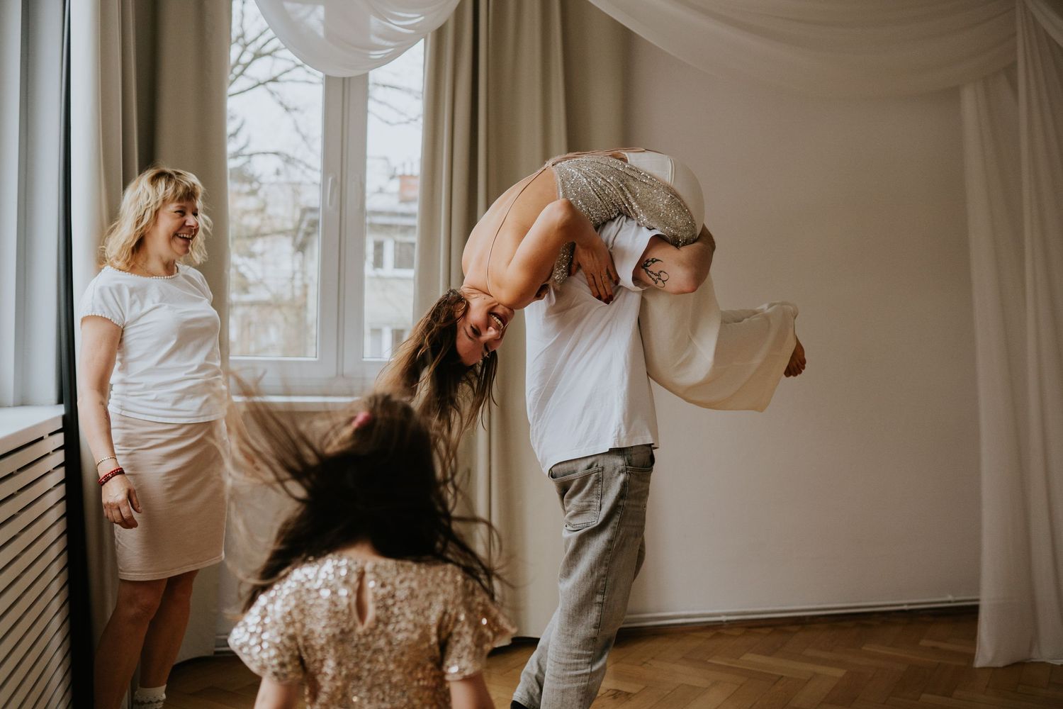 Rodzinna sesja zdjęciowa pokoleniowa Katowice sesja rodzinna w studiu fotograf Katowice fotograf Śląsk zdjęcia rodzinne z dziadkami sesja