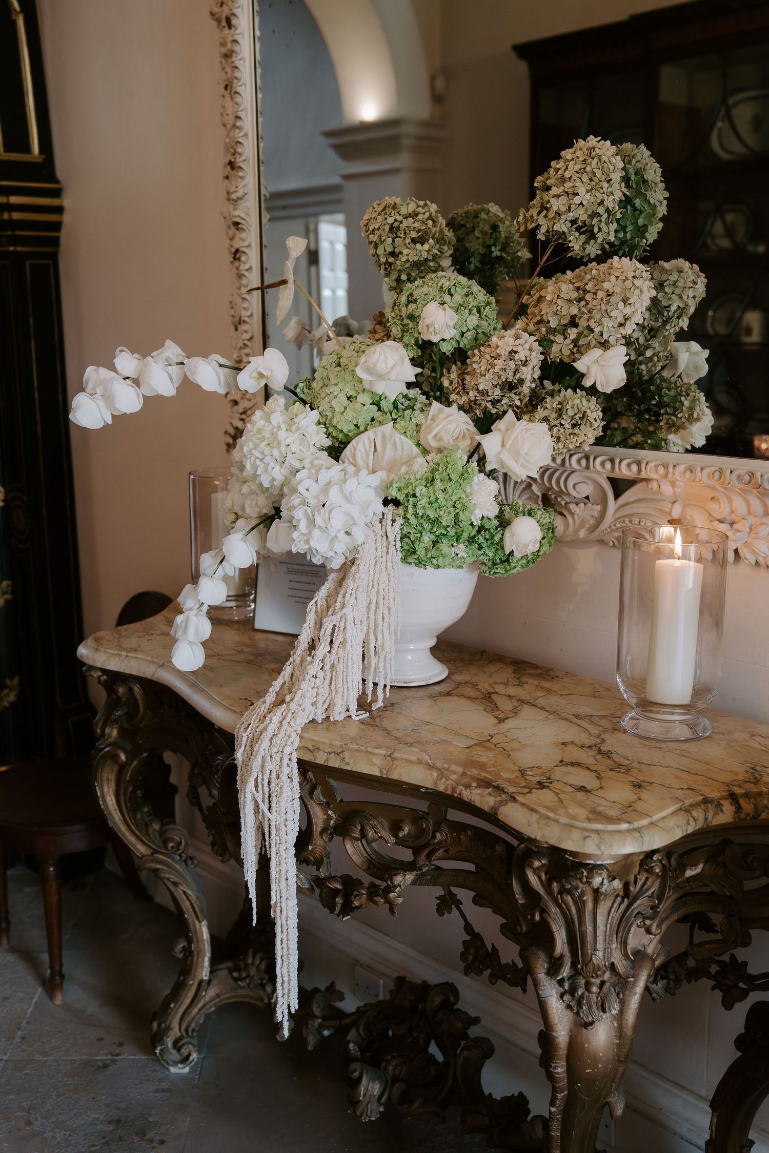 flower arrangement at Iscoyd park