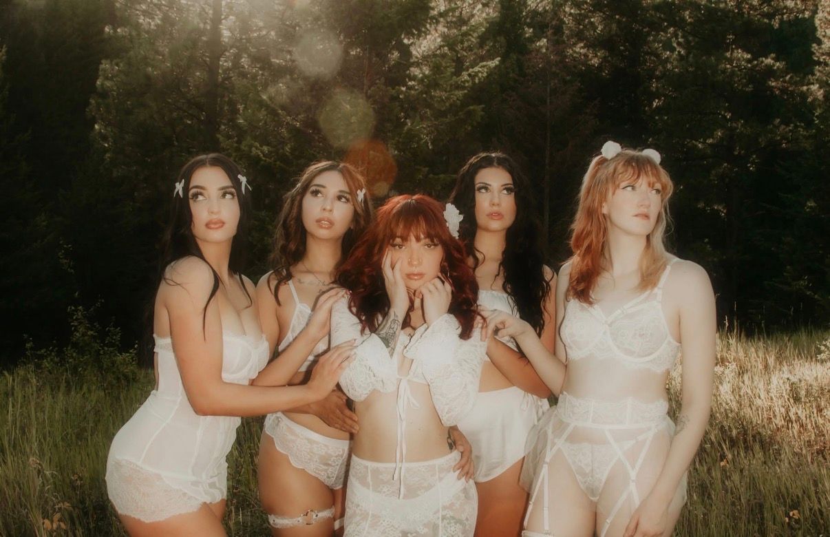 Outdoor Boudoir Body Positivity Session In Missoula Montana by Aura Imagery