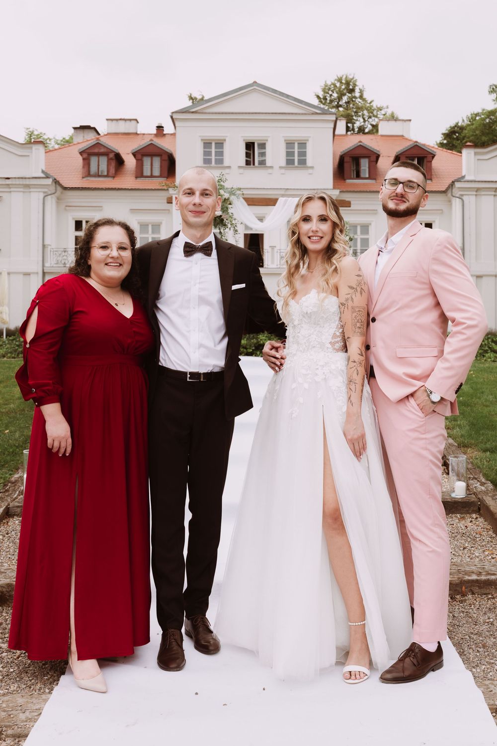 Wspólne zdjęcie rodzinne, wesele Mazowieckie