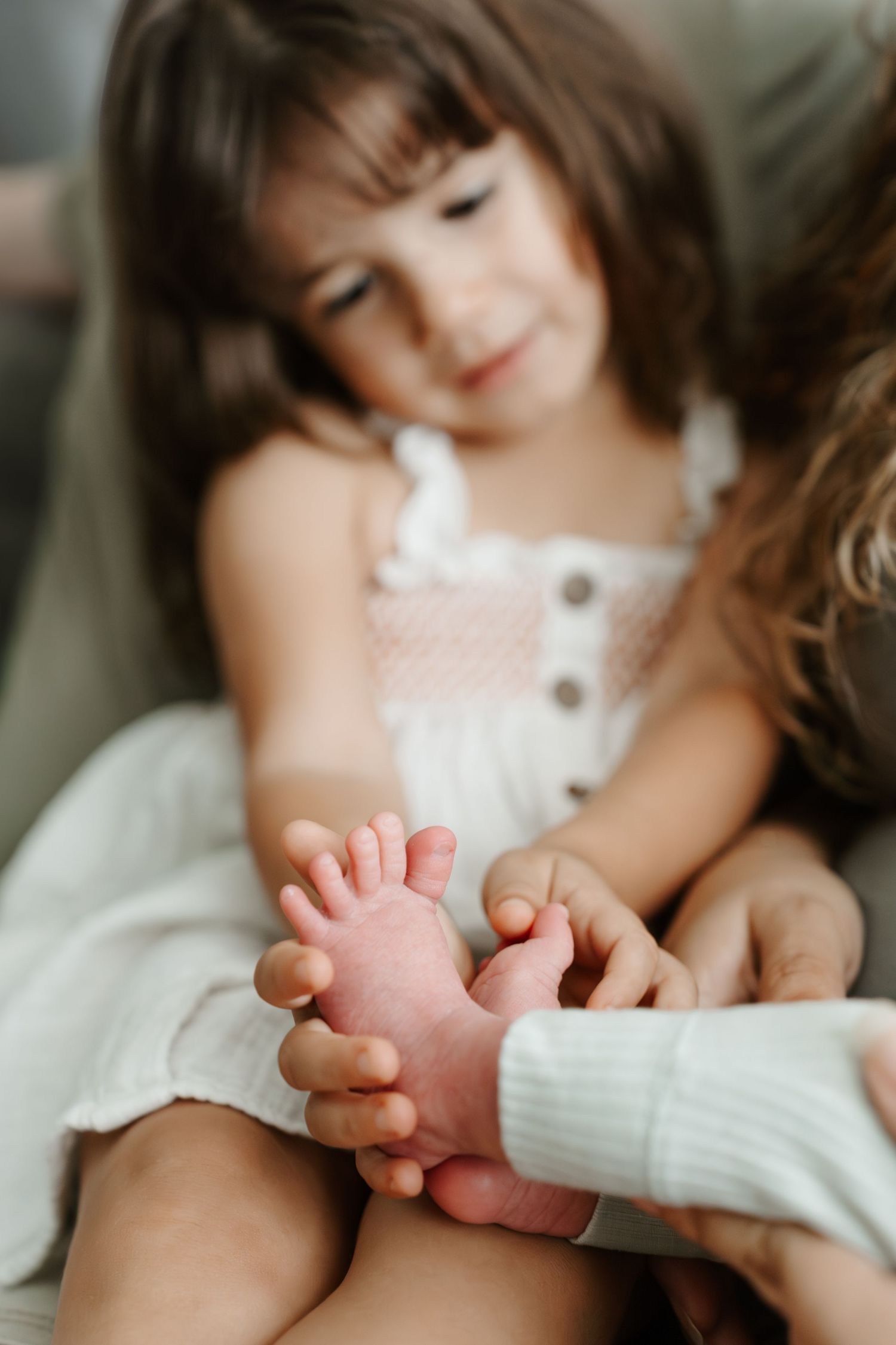Family photography, portraits, candid moments, lifestyle session, DeLand FL photographer, genuine connections, outdoor and indoor photos,