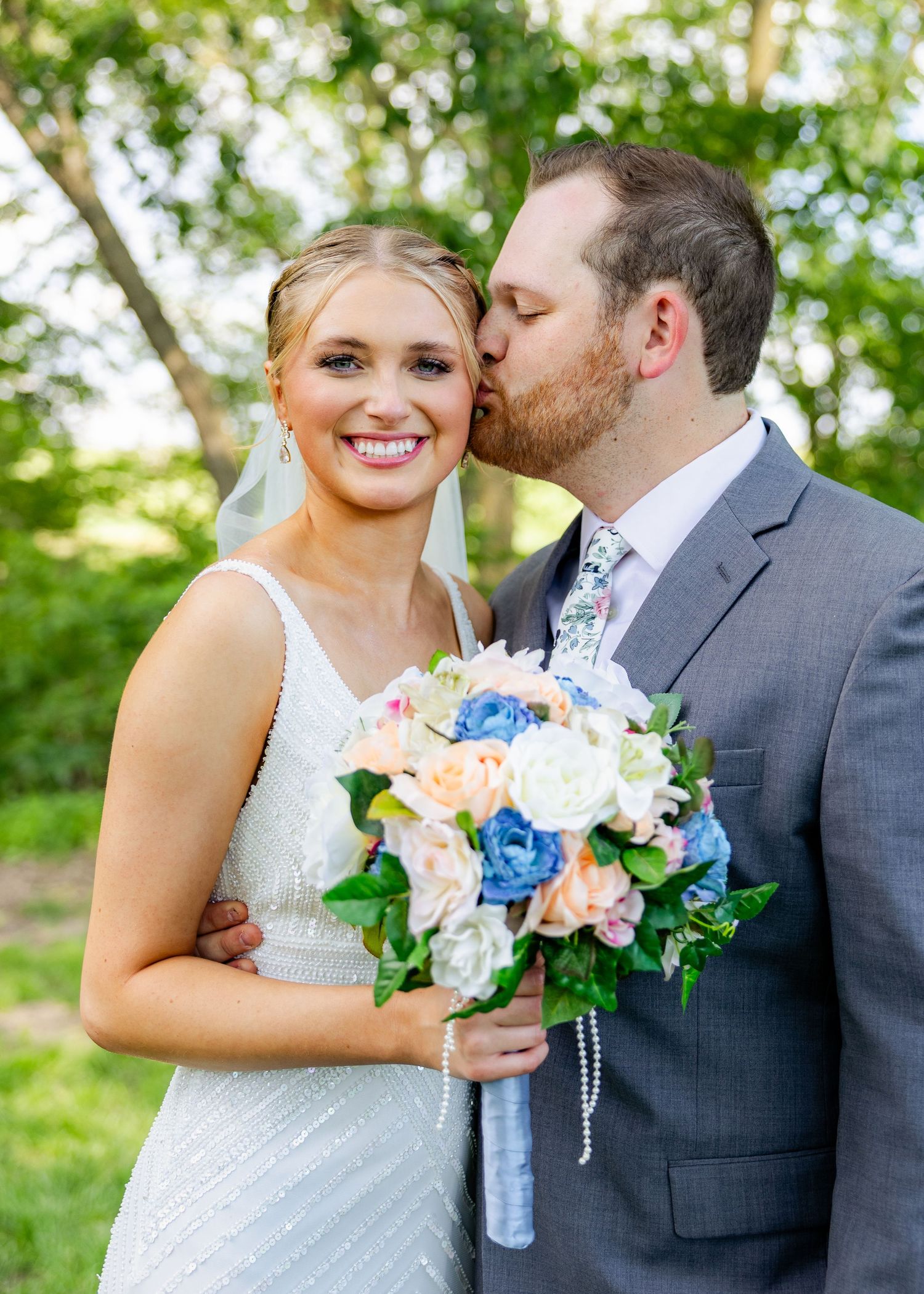 Picture of married couple on their wedding day