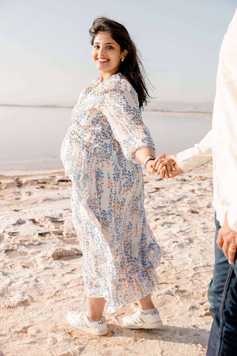 San Jose golden light maternity photo in open field.