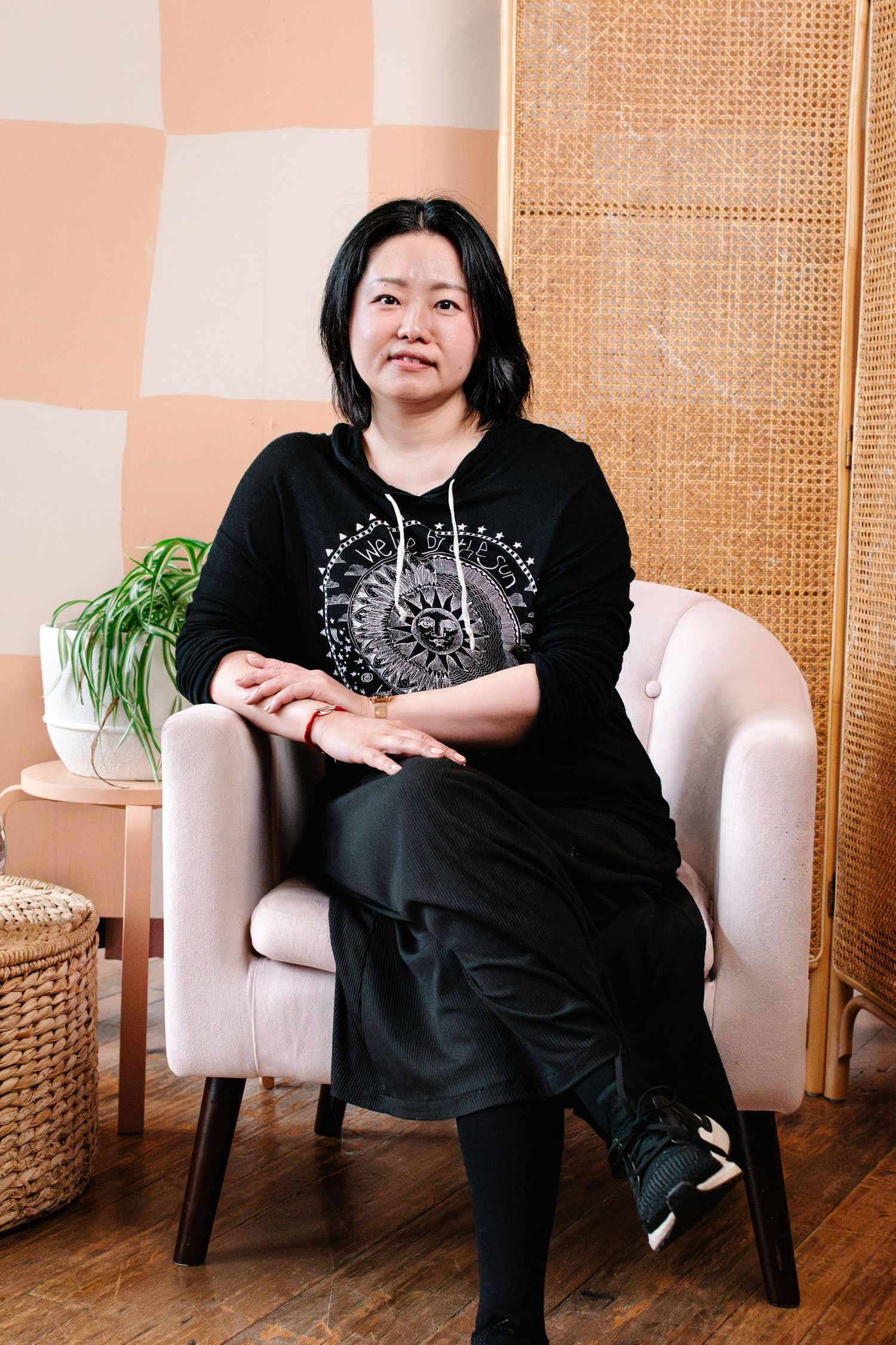 Bridal stylist Lisa Liu at Seattle branding photoshoot by Rochelle Marie Photography