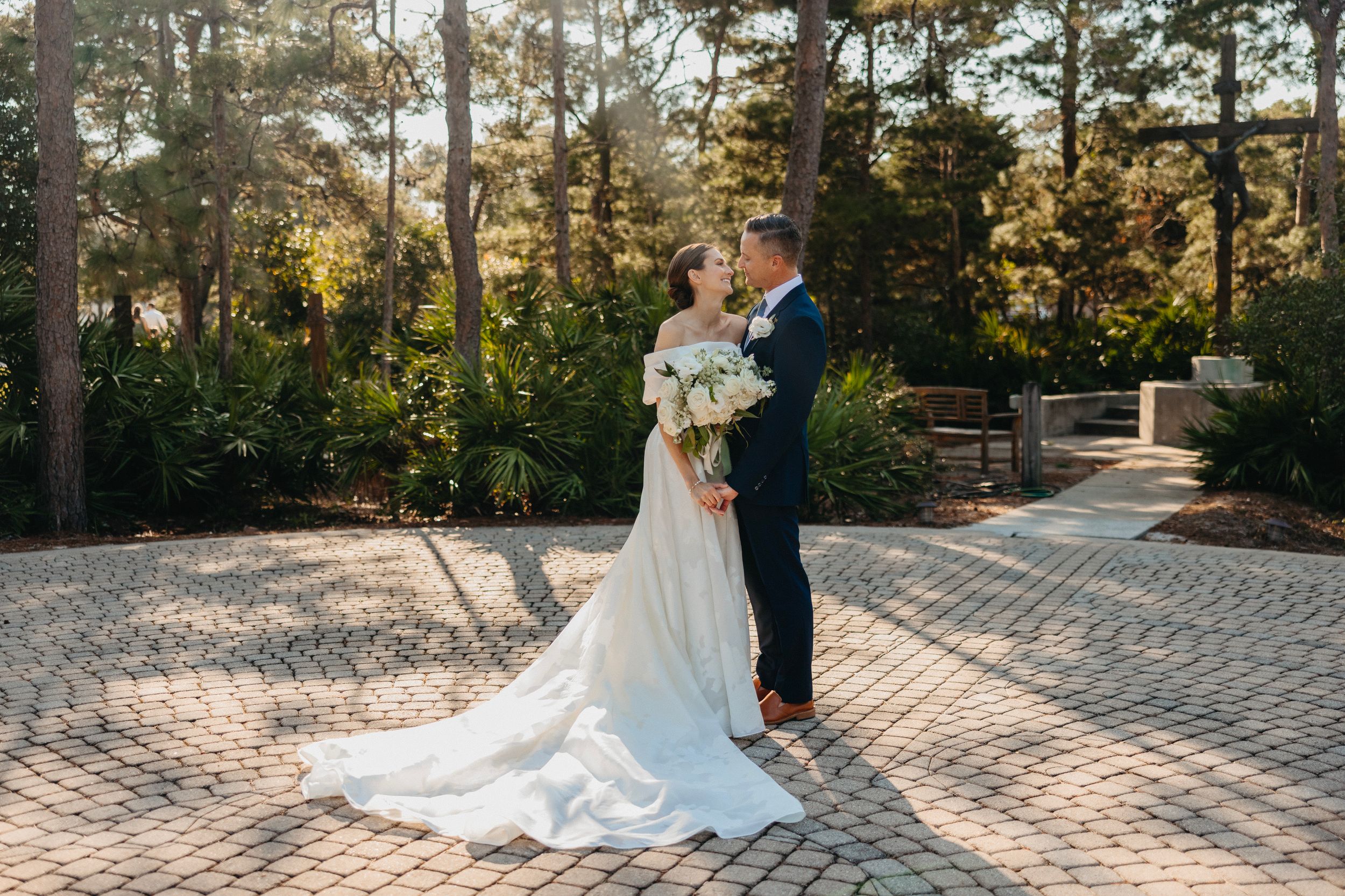 couple bride groom Julianne Drake wedding photographer destination worldwide
