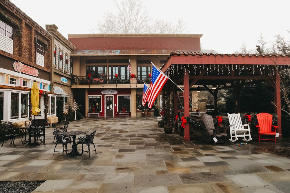 travel, nature and lifestyle photographer. blue ridge georgia