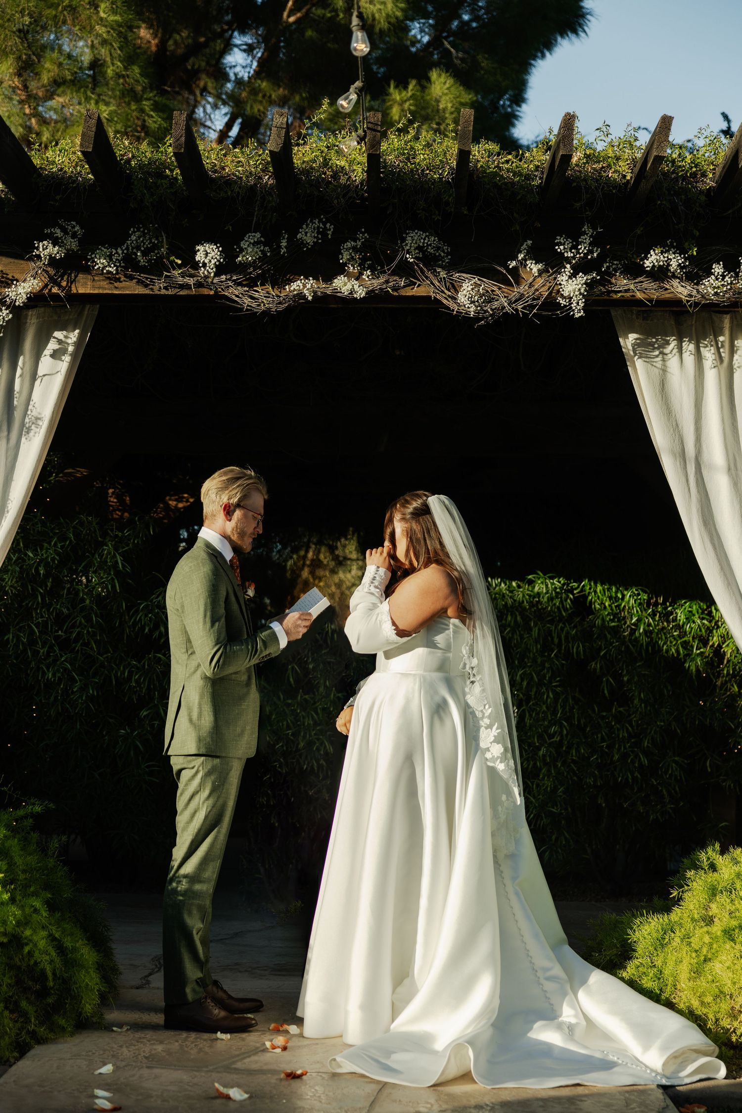 arizona wedding photographers, the Ashley castle, arizona elopement photographers, Southern California wedding photographers, phoenix