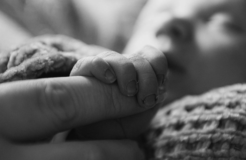 newborn lifestyle photography