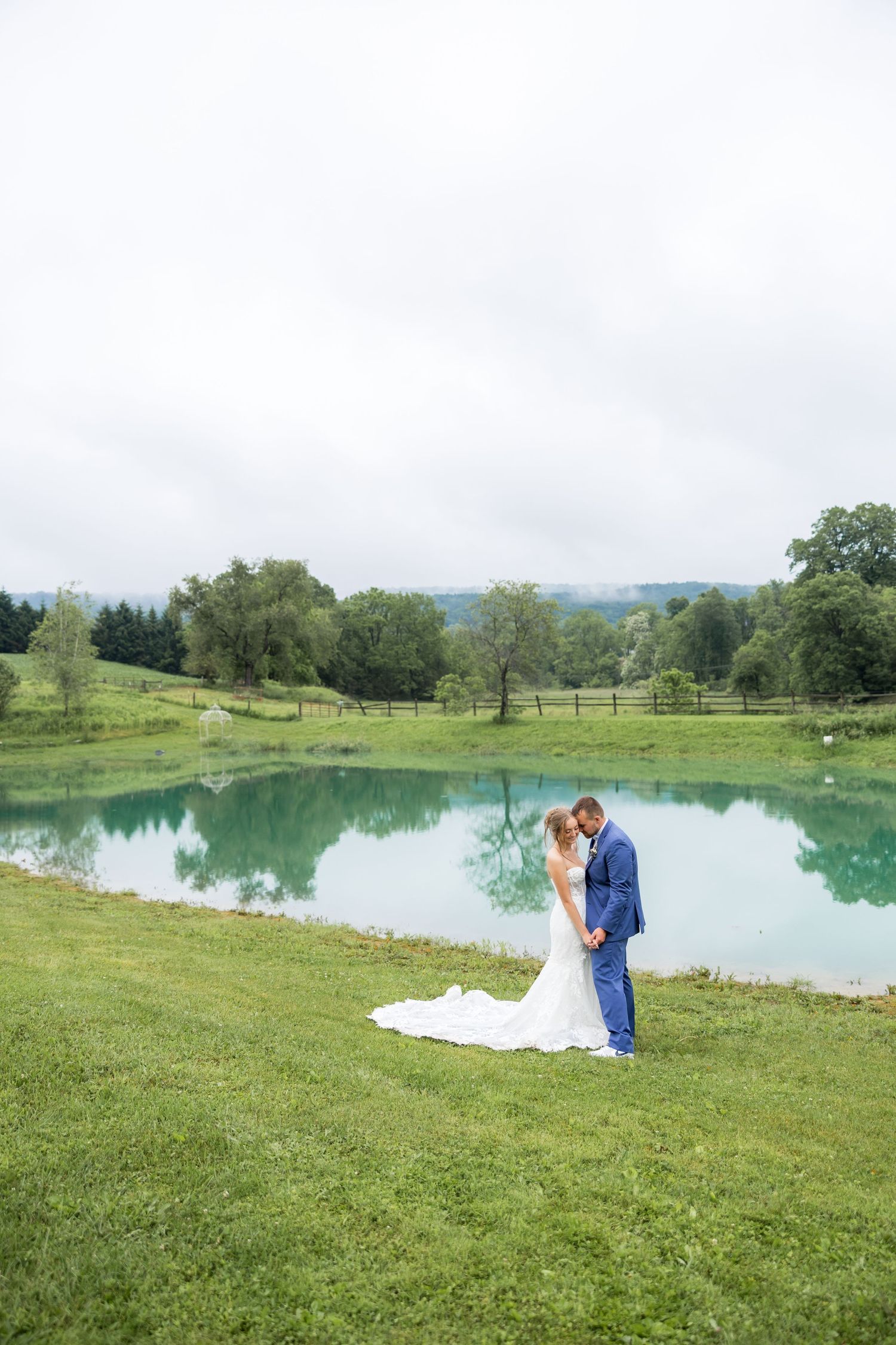 wedding day at gillbrook farms lake