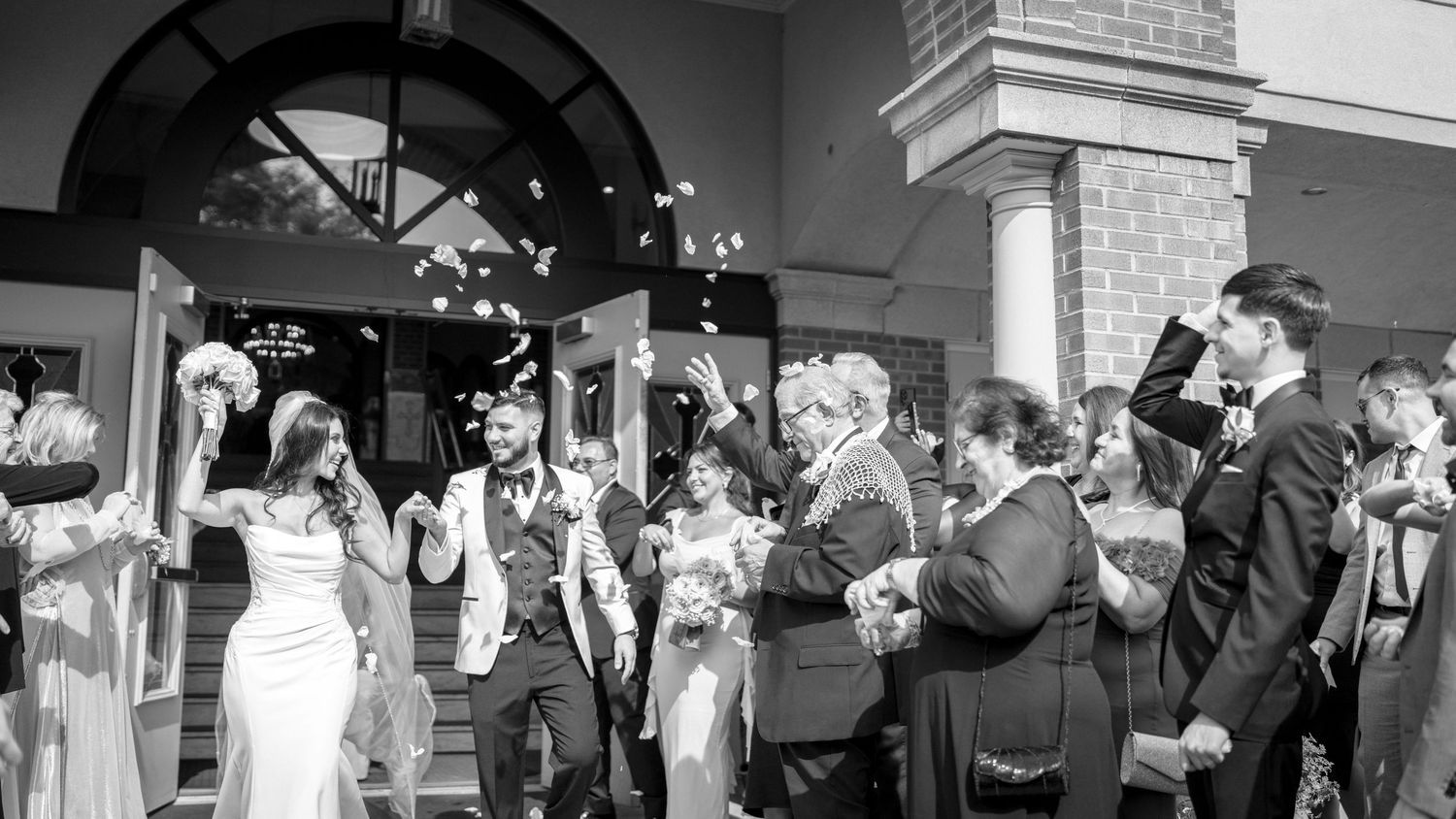 Photographe et vidéaste de mariage en Estrie pour mariages élégants et émotions authentiques