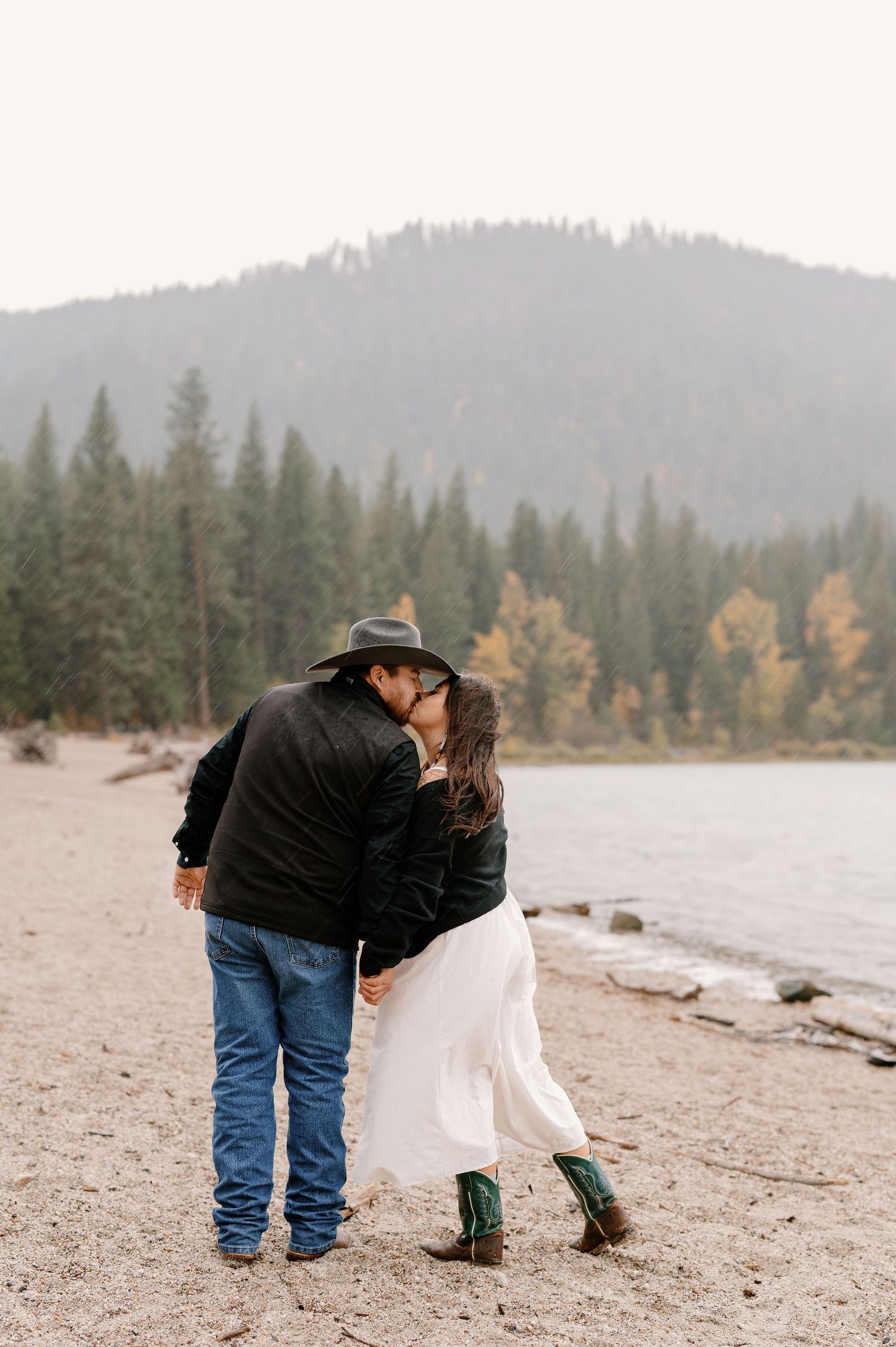 Rainy engagement photos on Lake Wenatchee