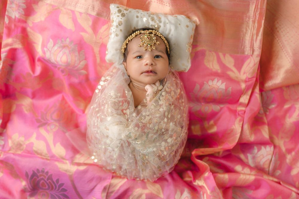Seattle & Bellevue Newborn & Family Photographer, newborn, saree, redmond, mercer island, eastside