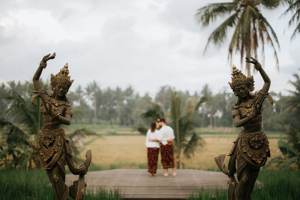 Romantic couple photoshoot in Bali at rice fields Ubud