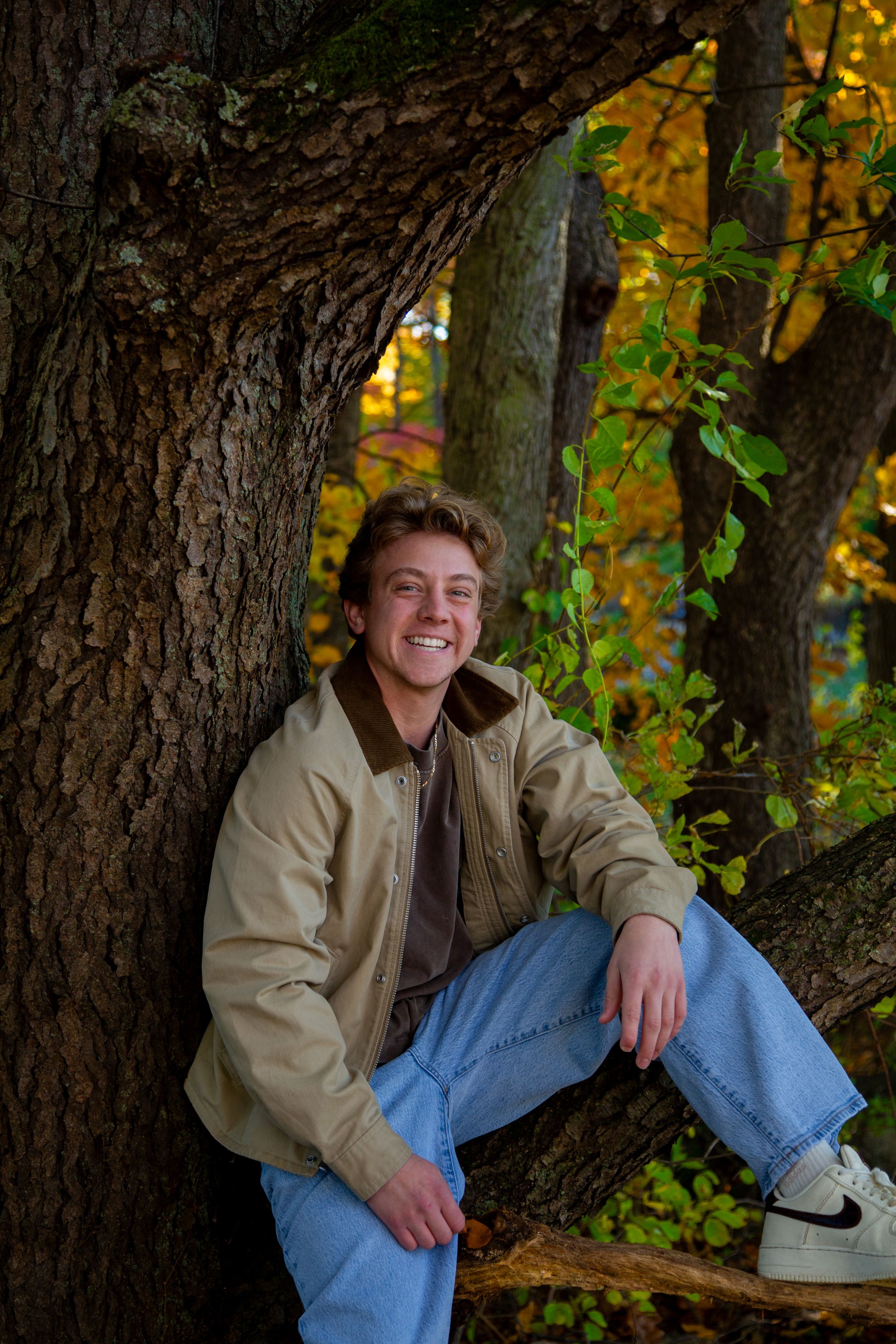 Michigan senior outdoors photo shoot