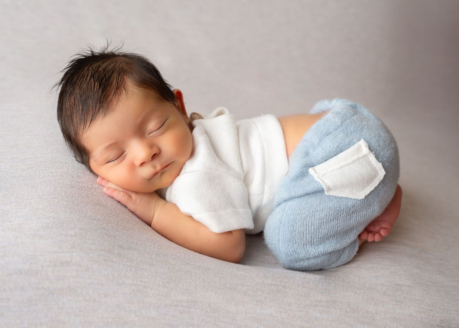 Los Angeles Maternity Photography and Newborn Photographer and Cake Smash Photography | JDLA Photography