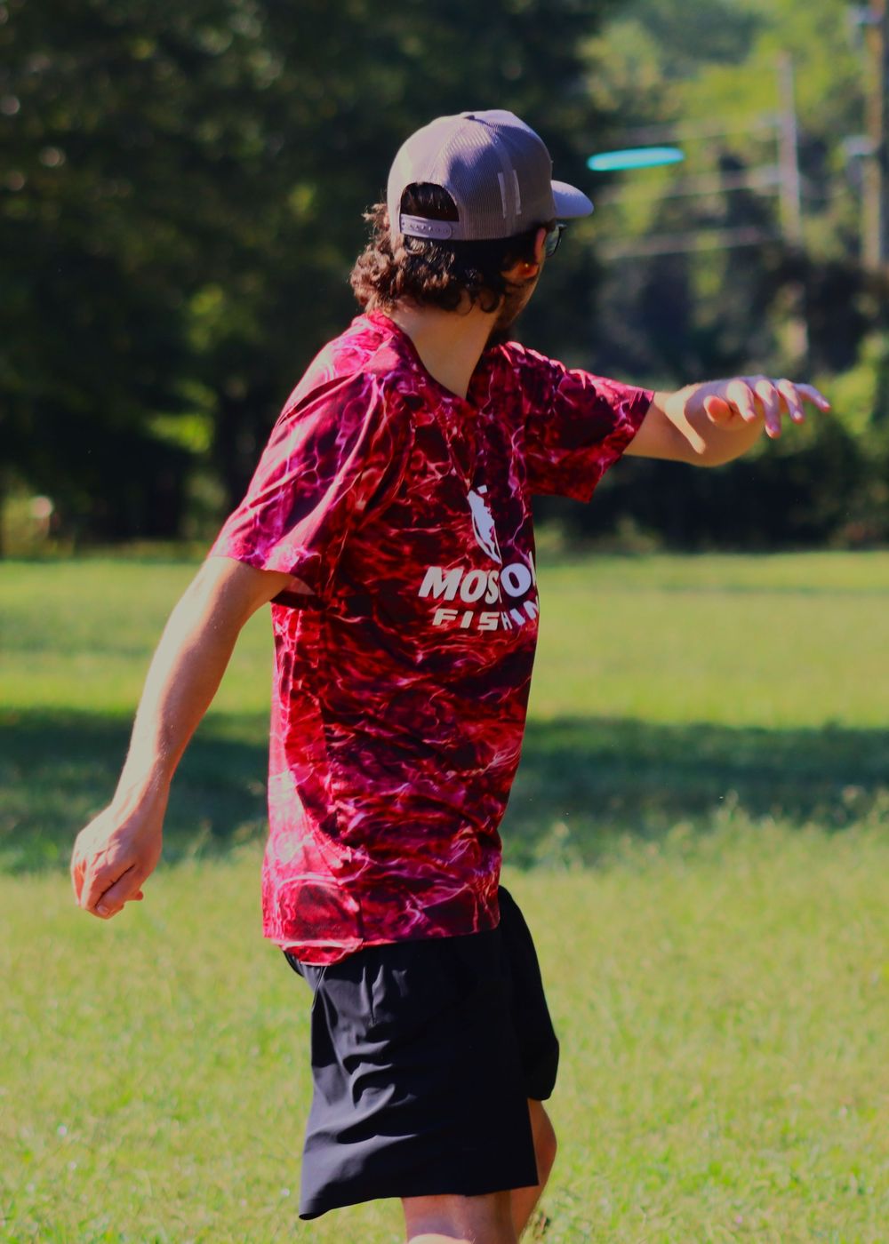 disc golf action shot Fayetteville, TN Don Davidson Park