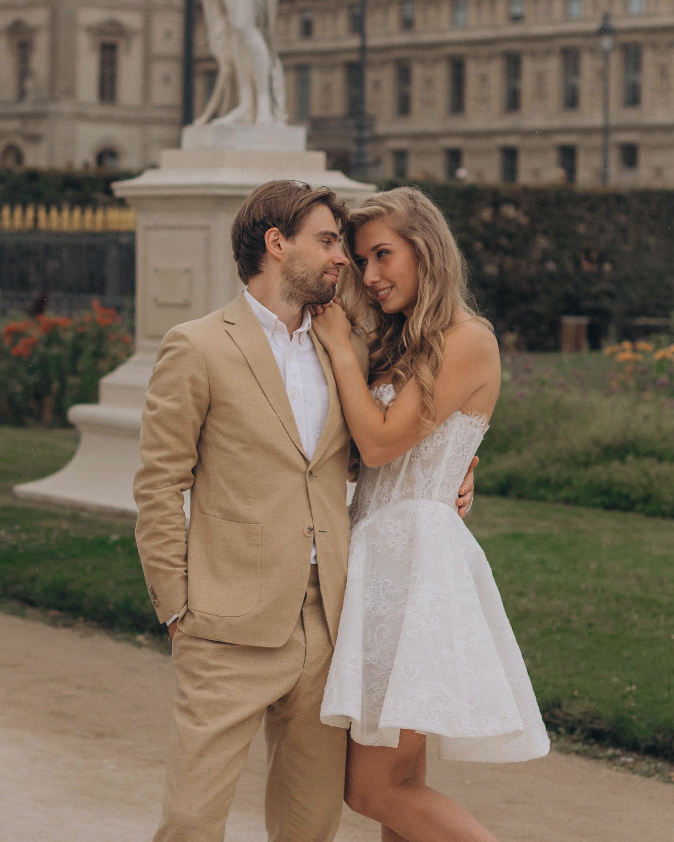 Civil wedding ceremony in Paris, Le Louvre, captured with a cinematic and vintage style - Léa Charra