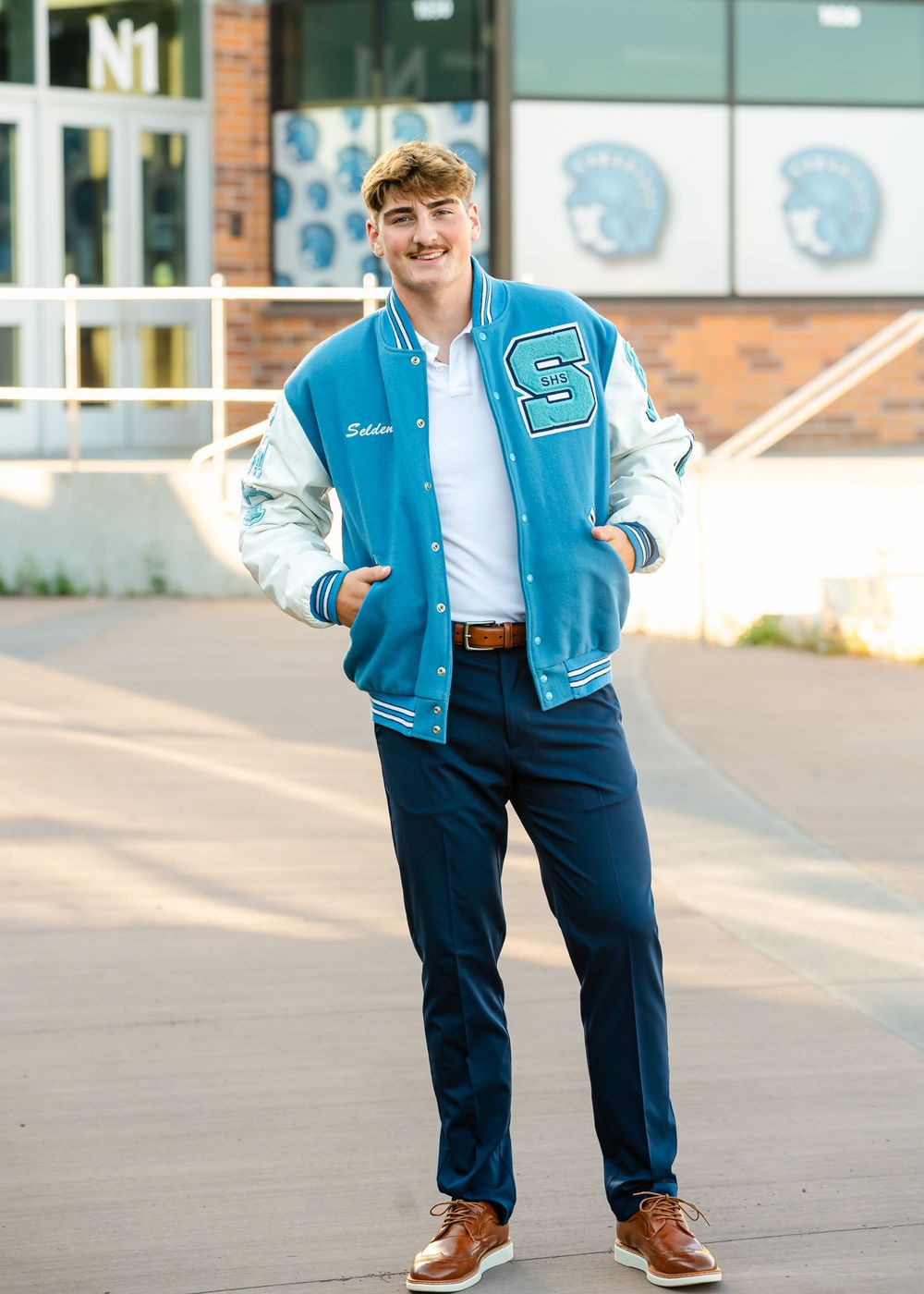 superior Wi grad  senior photos, Superior WI senior grad photographer