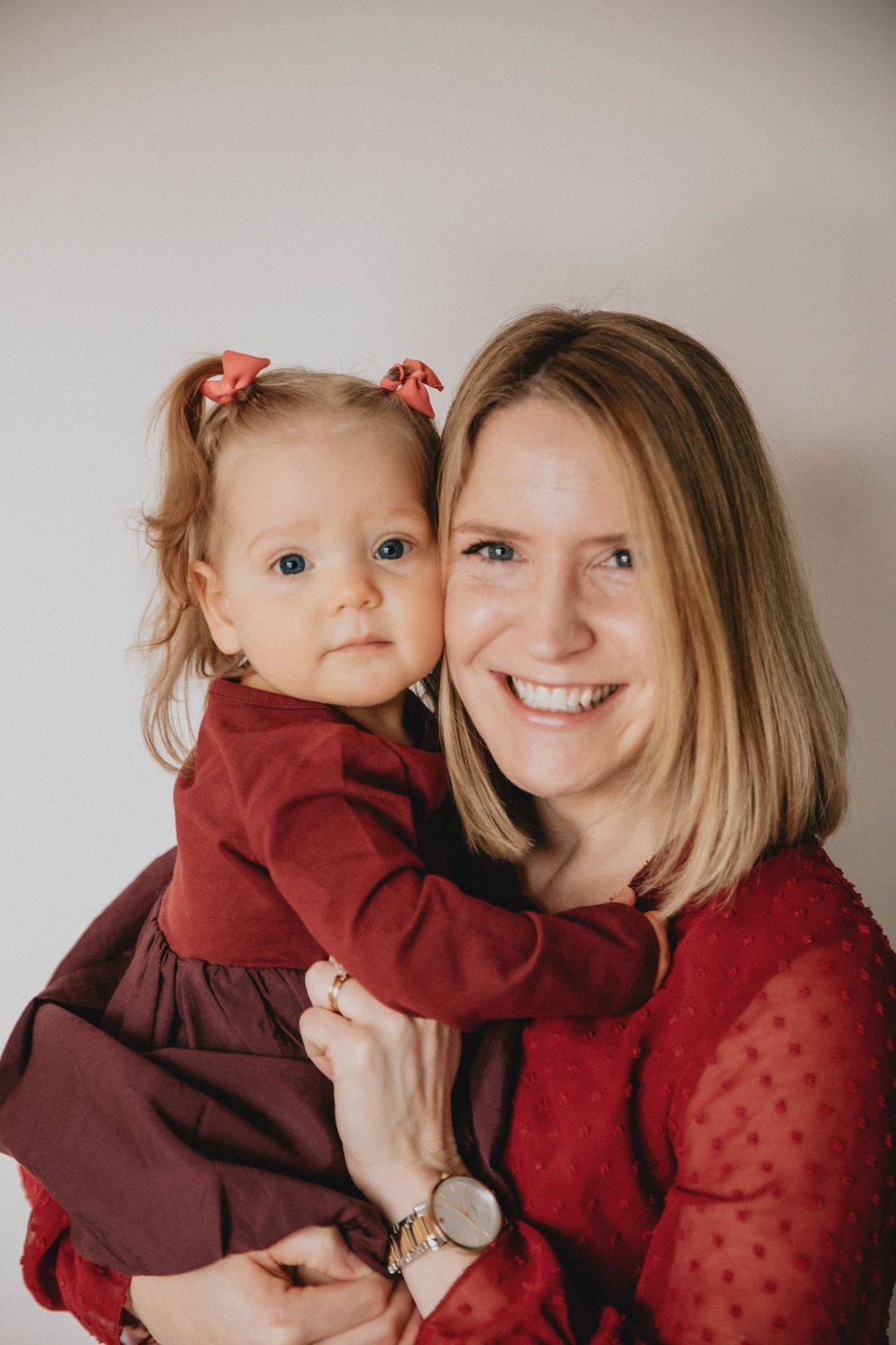 blairsville pa photographer, in home lifestyle portraits, one year old, family portraits, indiana pa, pittsburgh photog, moody, natural