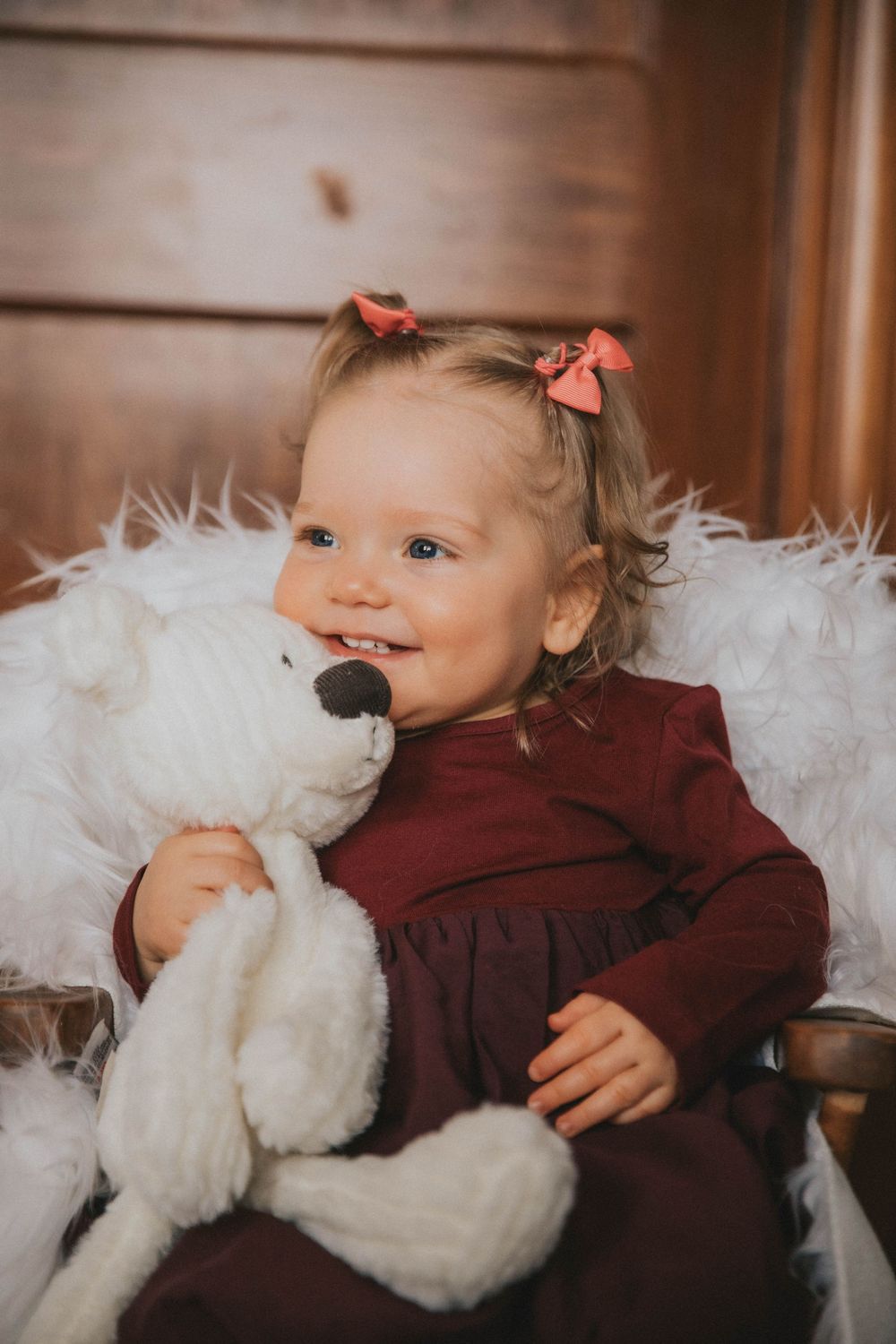 blairsville pa photographer, in home lifestyle portraits, one year old, family portraits, indiana pa, pittsburgh photog, moody, natural