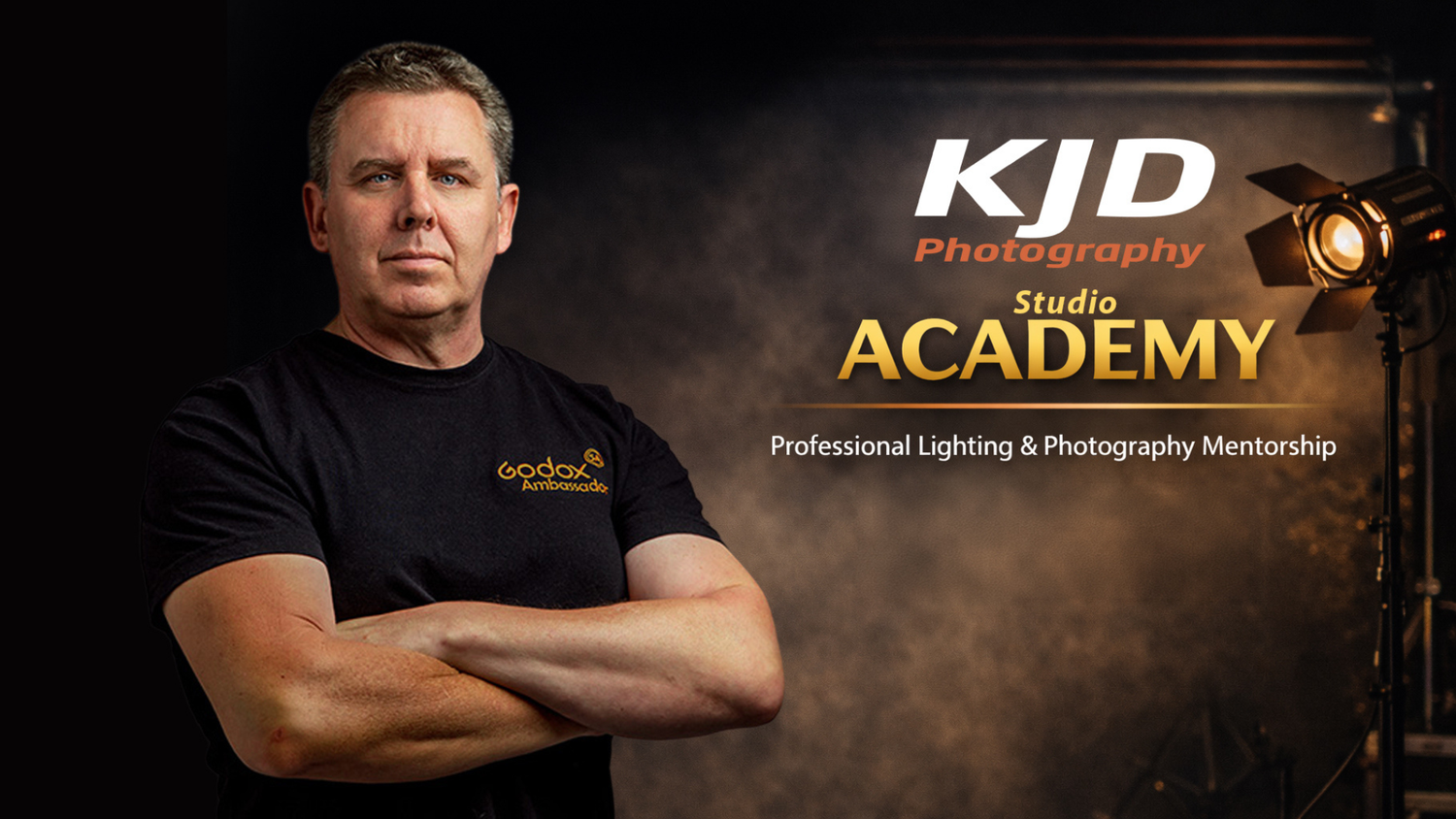 Professional photography studio academy banner showing instructor and camera equipment against dark background.