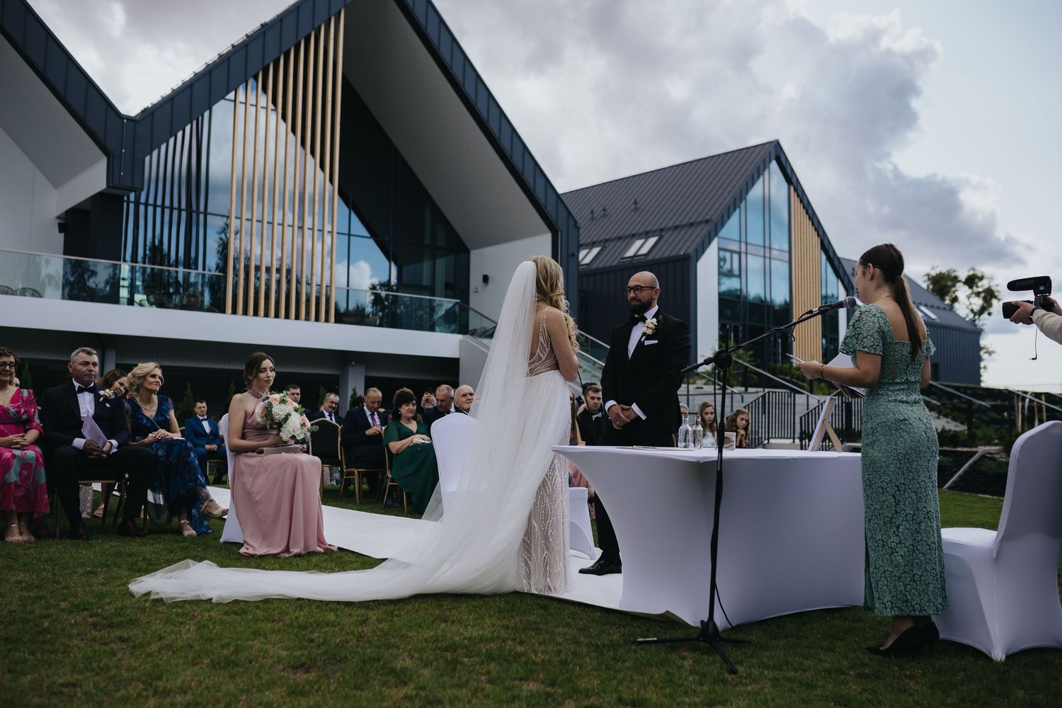 ślub humanistyczny .Wojciech Grzegorczyk fotograf ślubny.