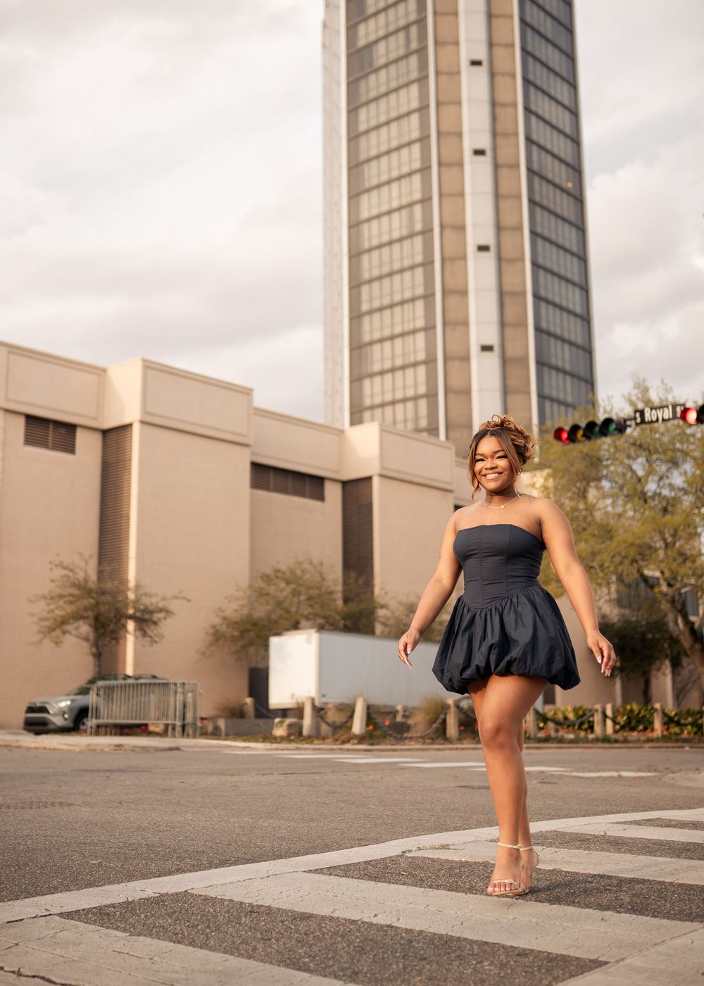 Downtown senior photoshoot