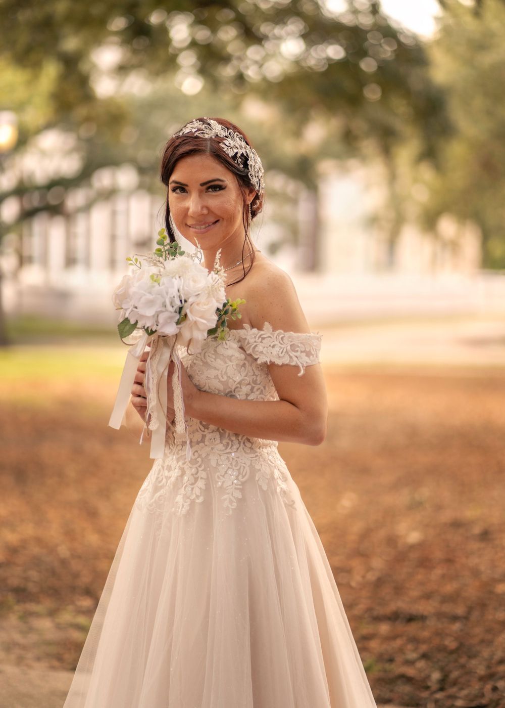 Downtown Pensacola couple photos