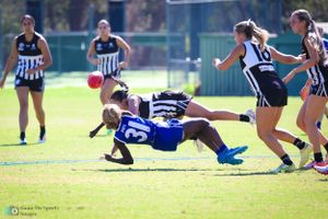 East Ringwood v Surrey Park. Melbourne Sports Photographer.