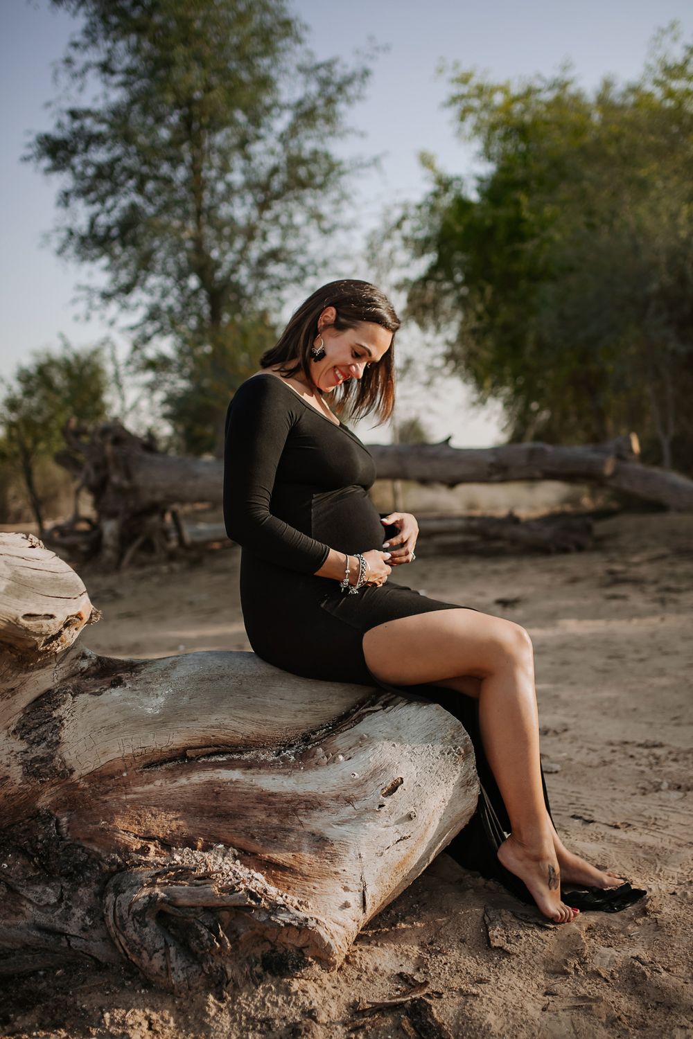 maternity photos lakes photoshoot