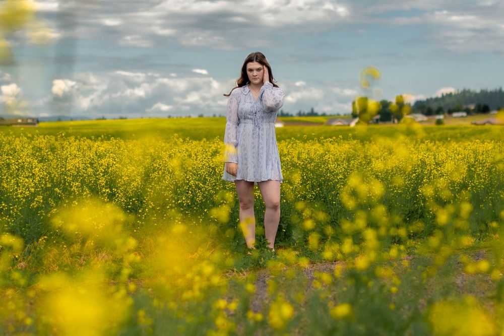 A summer bubble themed photoshoot taken in Spokane Washington by Jessica Rae Photography.
