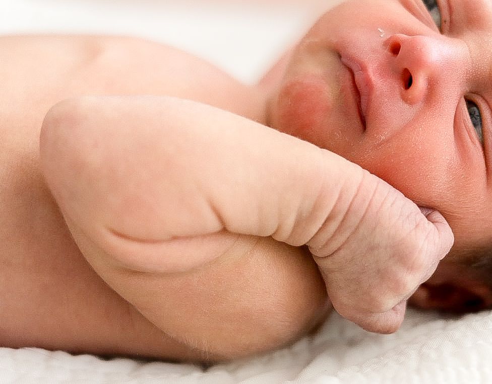 newborn details, classic timeless, storytelling fresh 48  southeast Texas, Nederland, beaumont