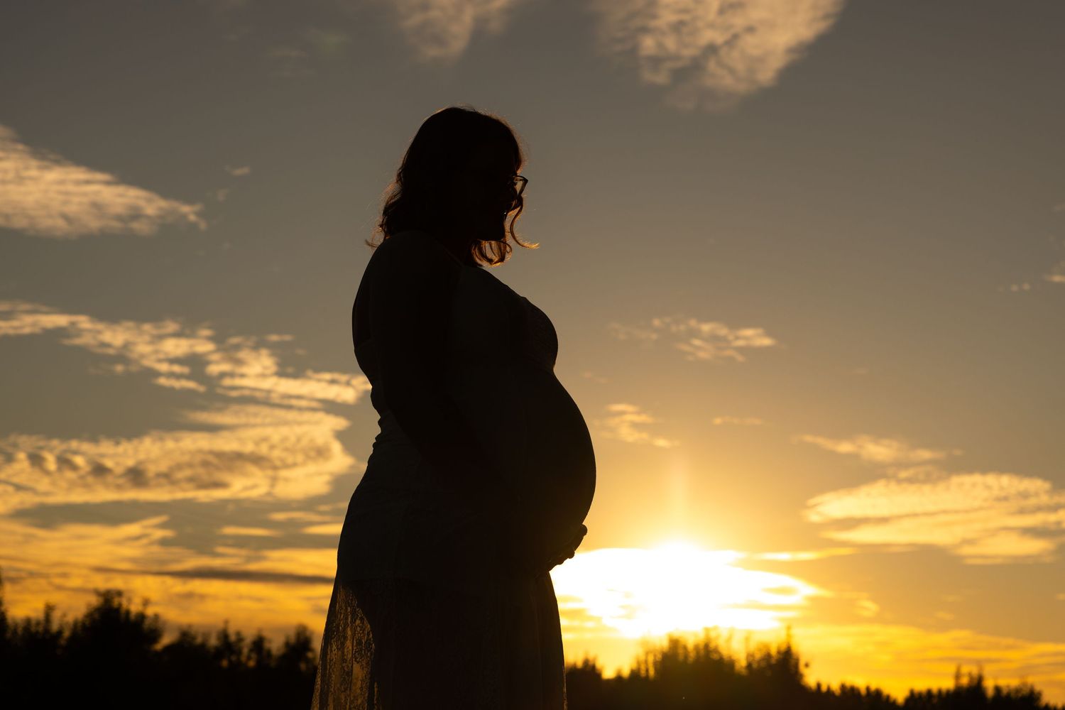 Sunset silhouette photography by Nikolina.