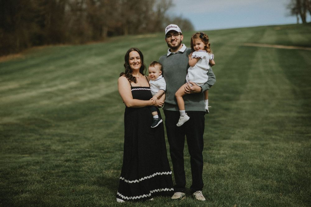 indiana pa photographer, pittsburgh family photographer, murrysville, first birthday, golf course, hole in ONE, toddler