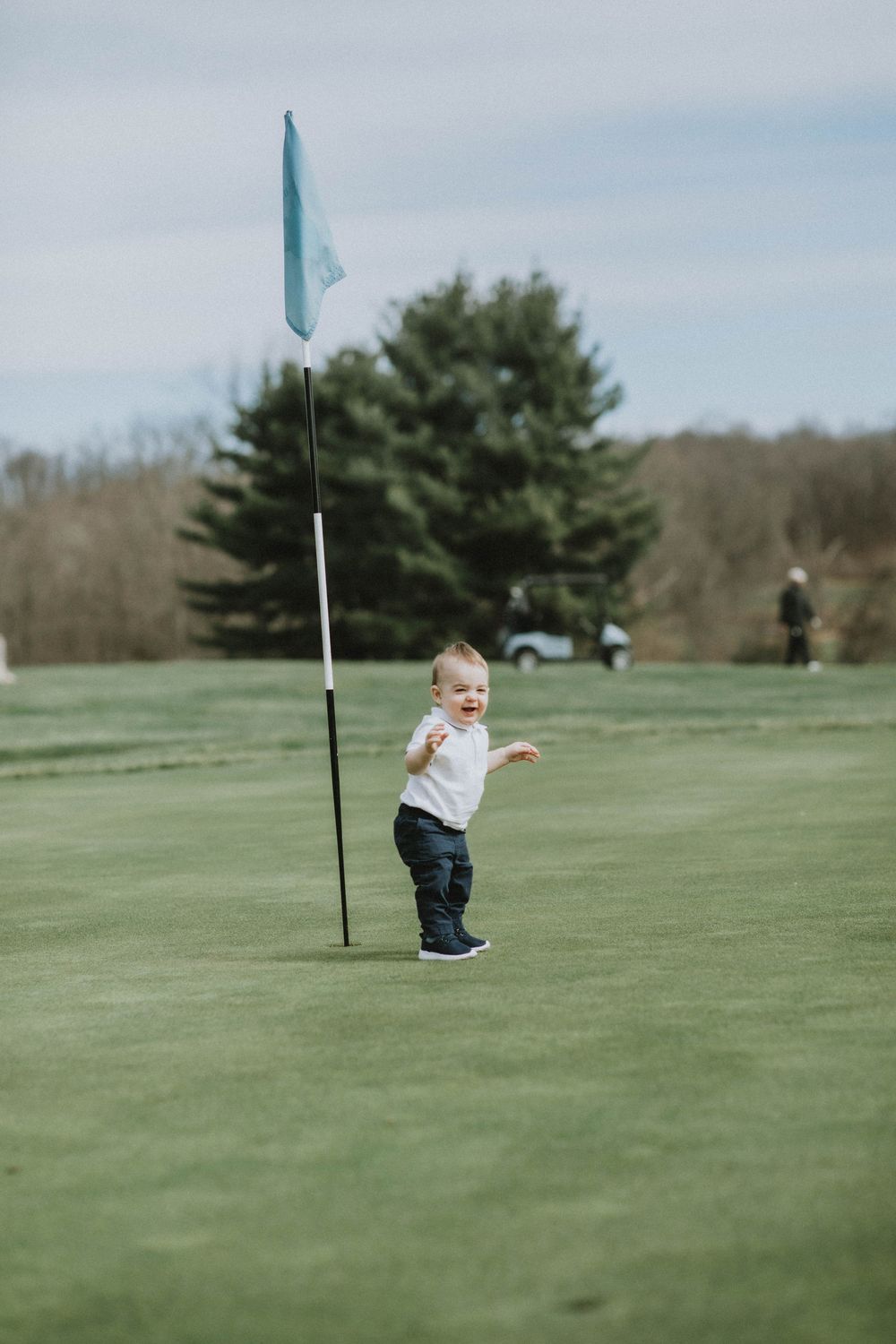 indiana pa photographer, pittsburgh family photographer, murrysville, first birthday, golf course, hole in ONE, toddler