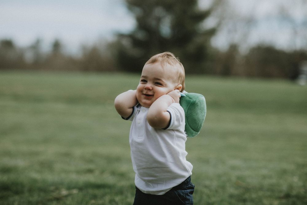 indiana pa photographer, pittsburgh family photographer, murrysville, first birthday, golf course, hole in ONE, toddler