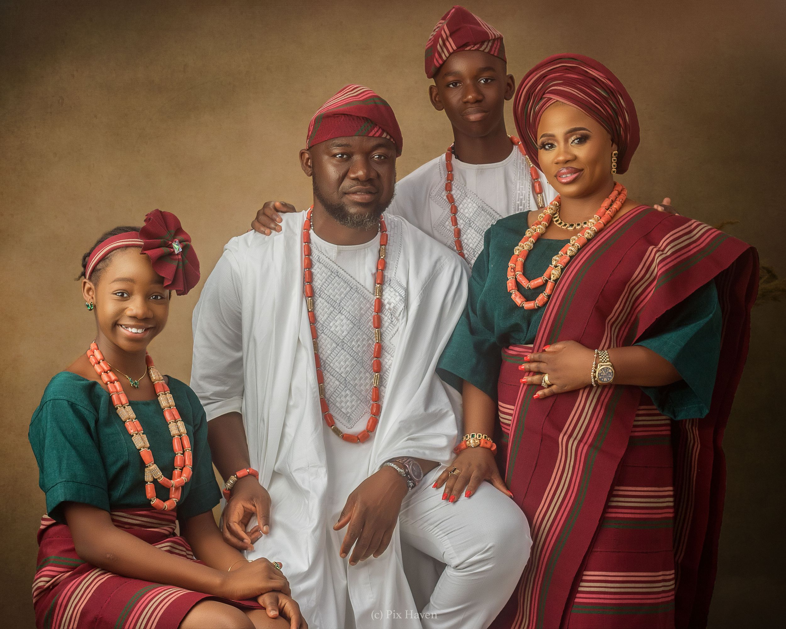Family portraits by Pix Haven