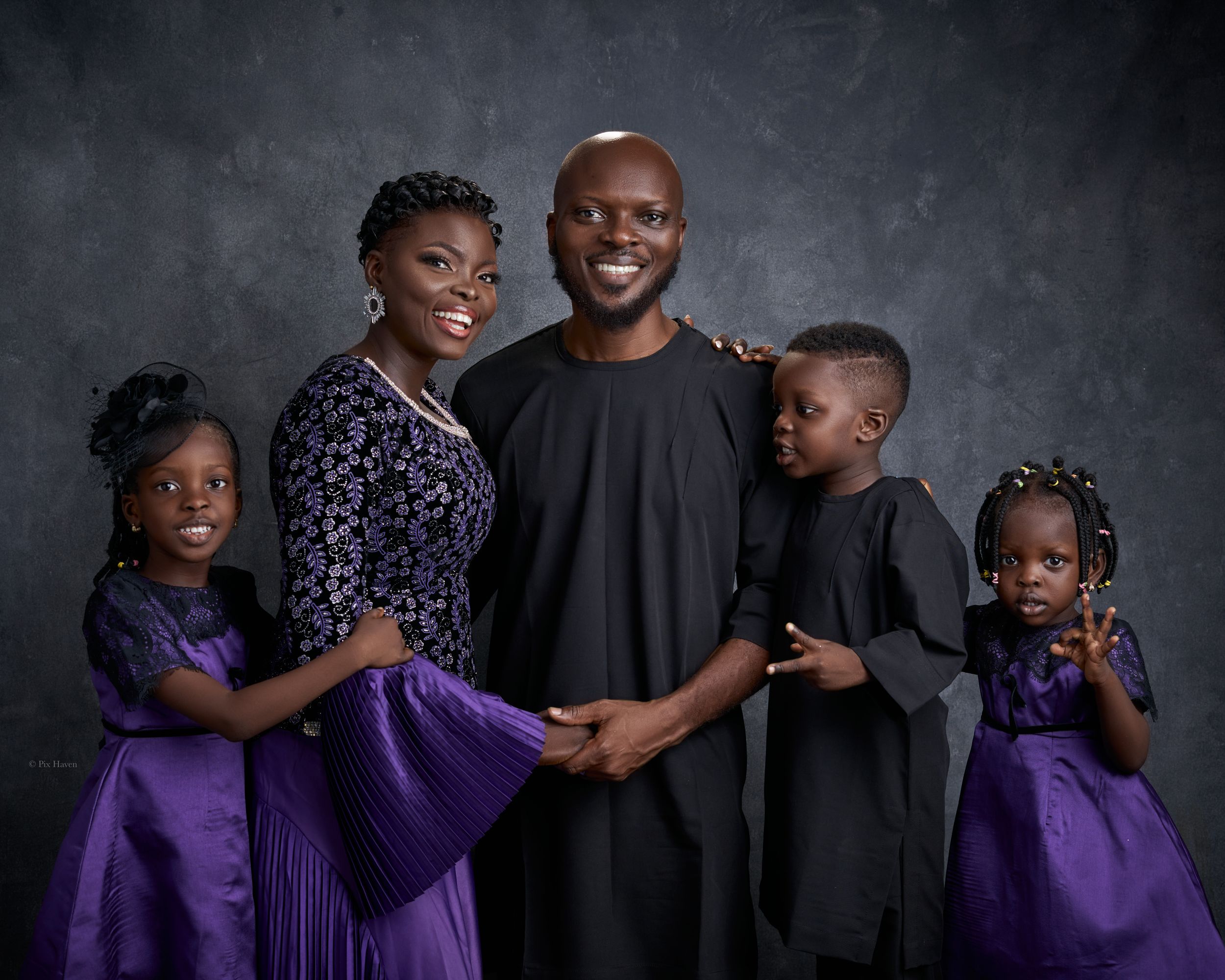 Family portraits by Pix Haven